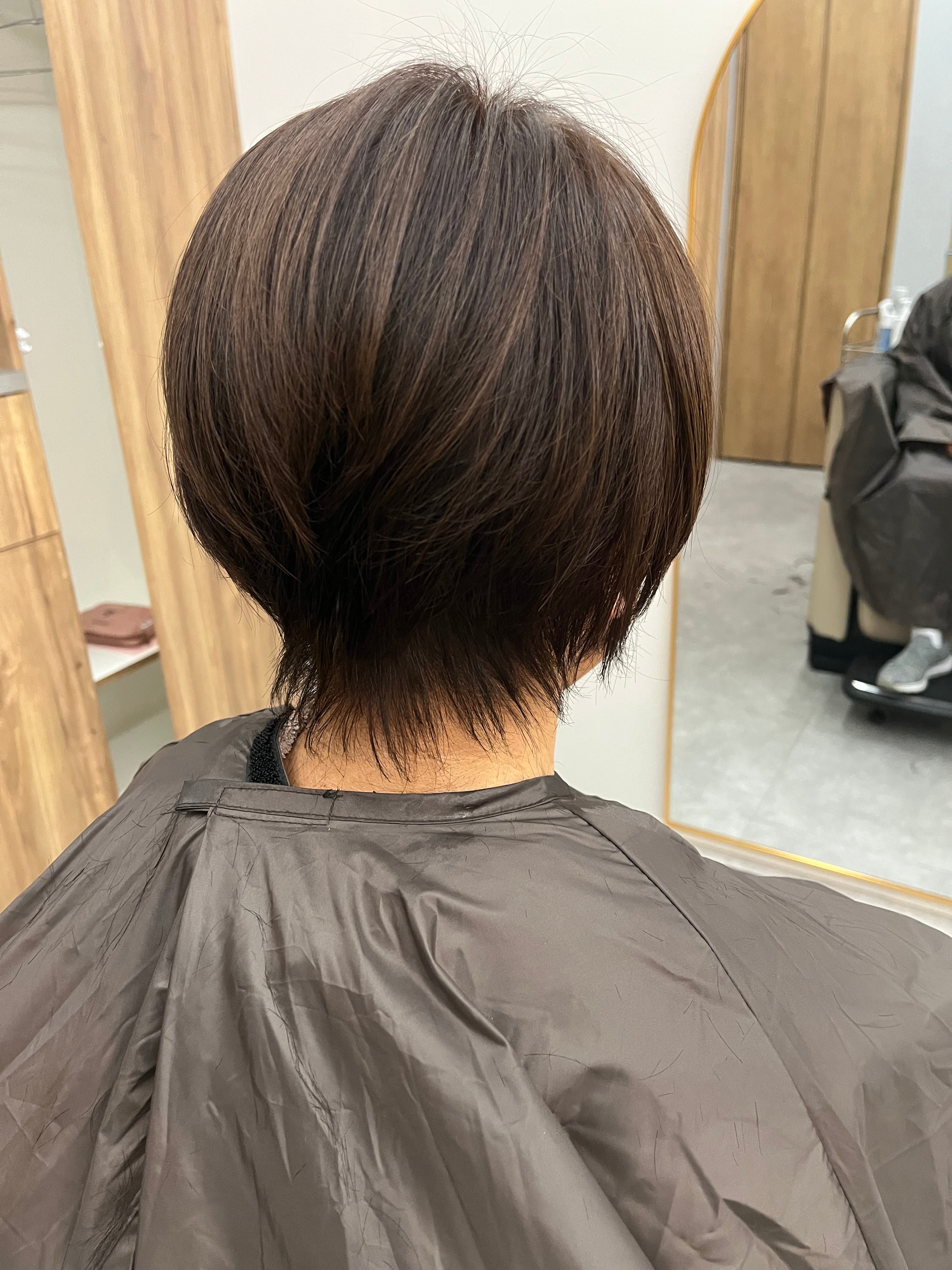 砦【トリデ】のスタイル紹介。大人気！！大人女性ショート