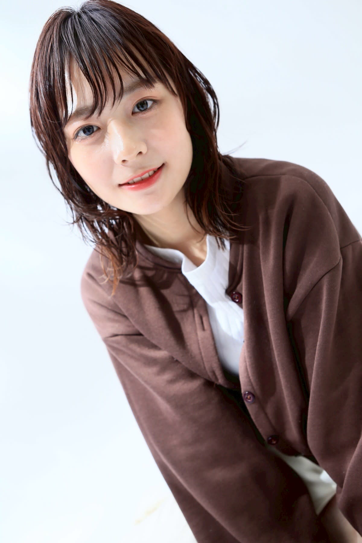 SUNNY'S by CONKS 柏【サニーズ バイ コンクス】のスタイル紹介。鎖骨レングスのレイヤーボブ