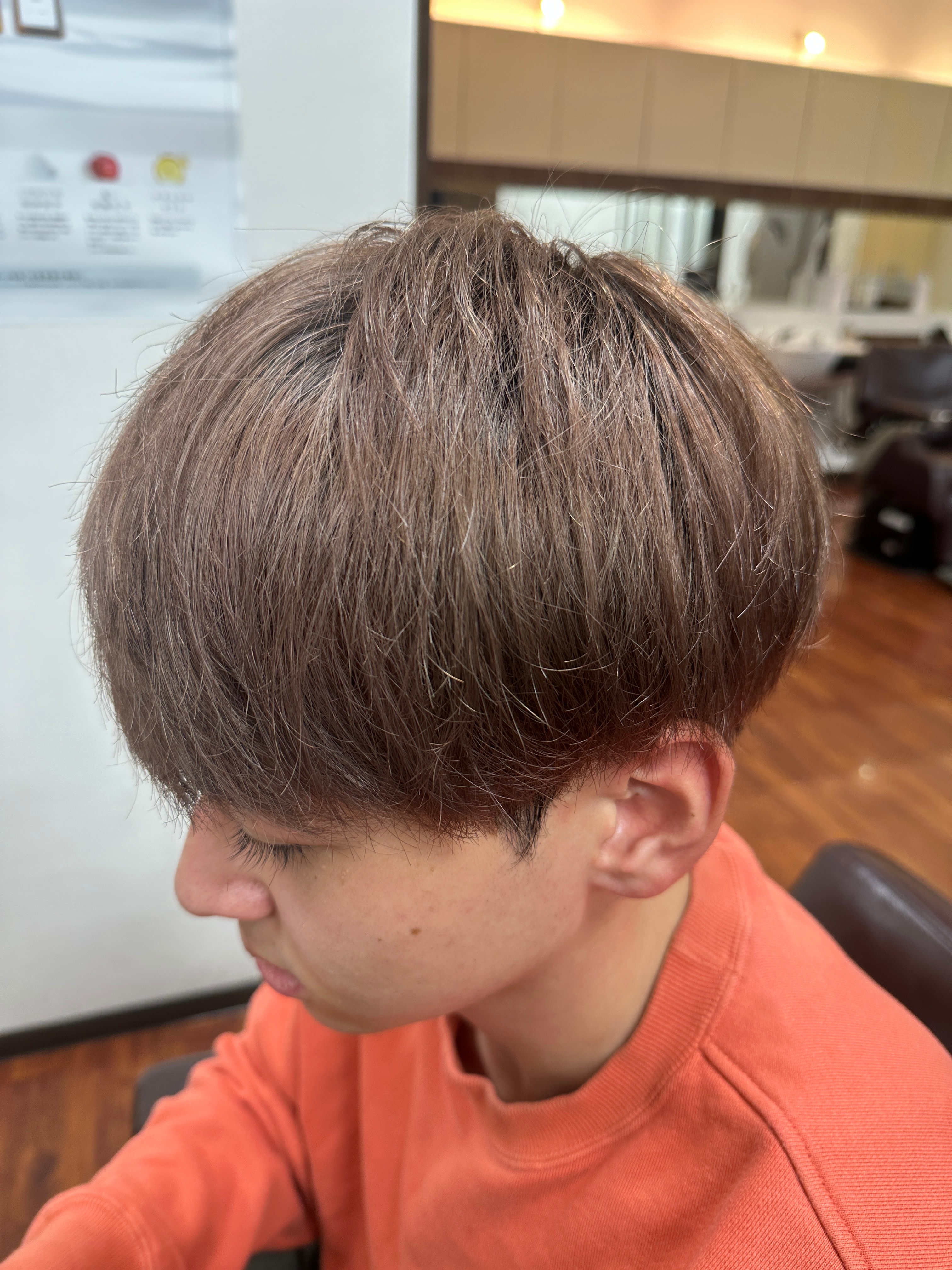 Hair Salon SKY【ヘアサロン スカイ】のスタイル紹介。ピンクブラウンマッシュ