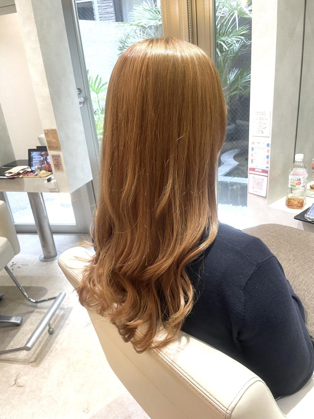 VISAGE plus【ヴィサージュ プラス】【ヴィサージュ プラス】のスタイル紹介。やわらかく透ける、ミルクティーベージュ