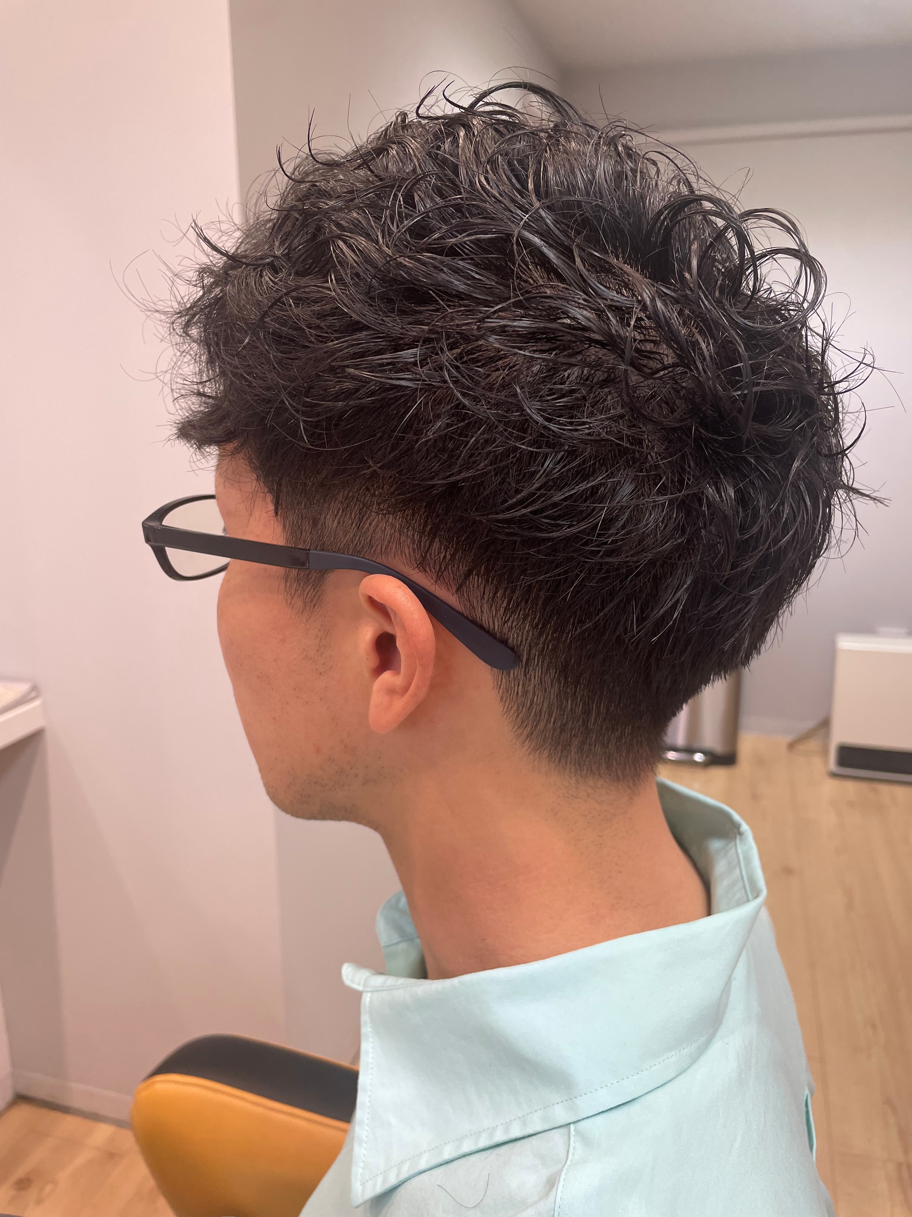 男性専門美容室 HOLD【ホールド】【ホールド】のスタイル紹介。男性専門美容室 HOLD【ホールド】×スタイル