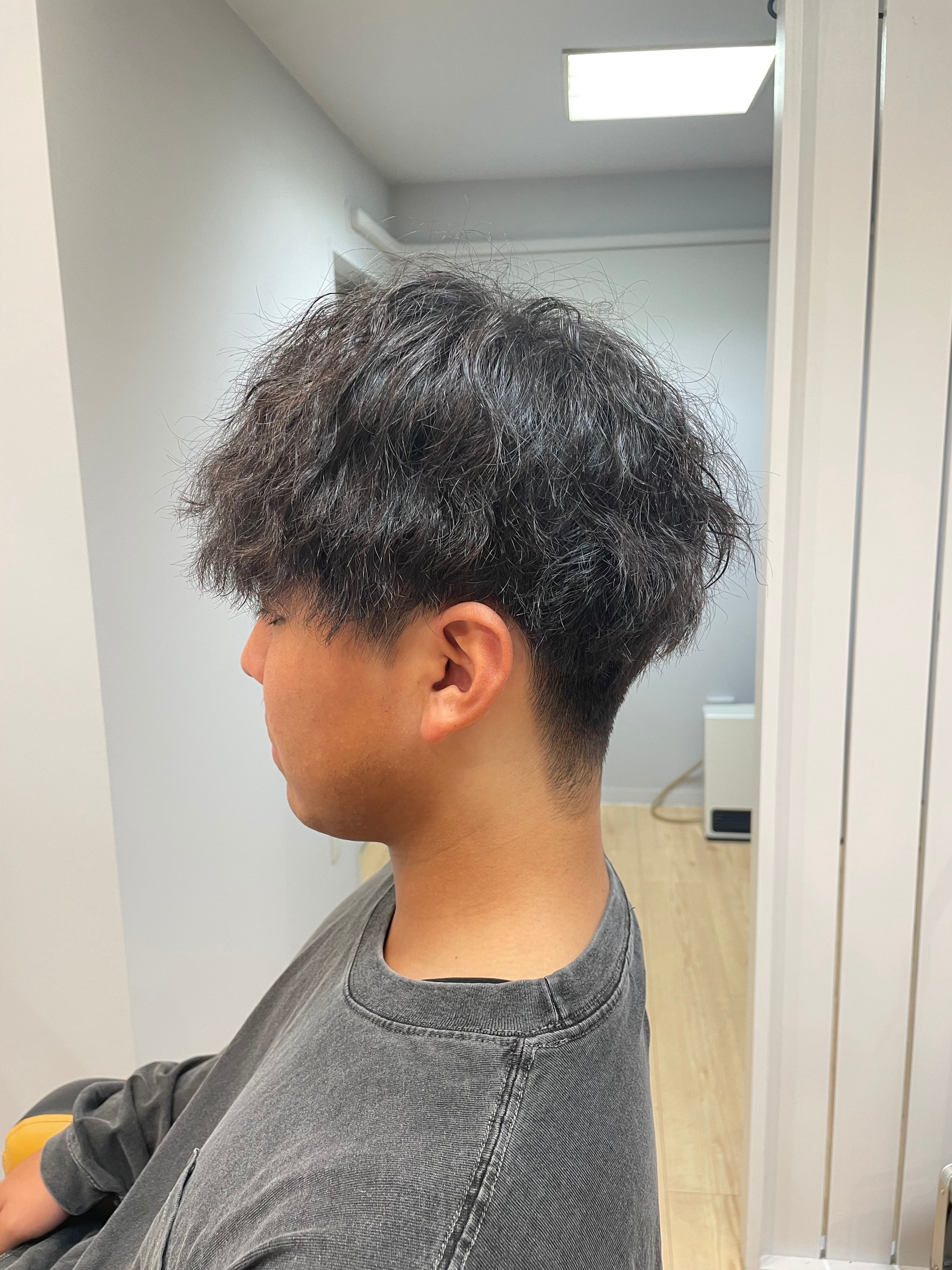 男性専門美容室 HOLD【ホールド】【ホールド】のスタイル紹介。男性専門美容室 HOLD【ホールド】×スタイル