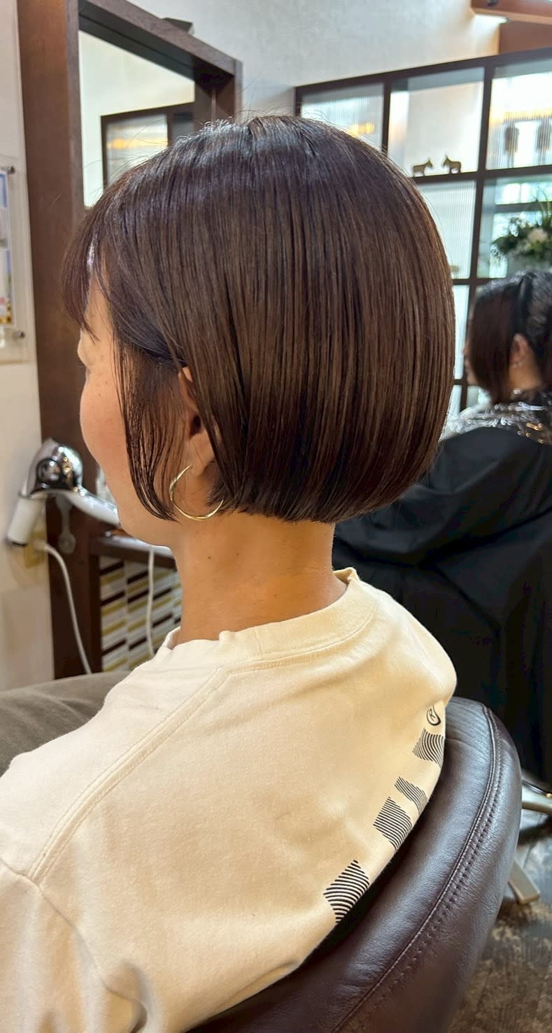 PLUS 【プルス】墨染店【プルス】のスタイル紹介。PLUS 【プルス】墨染店×スタイル