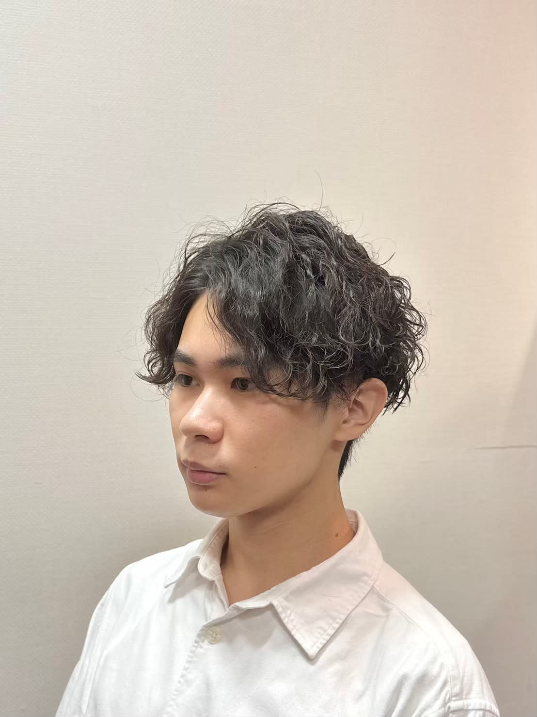 理容室 K-STYLE HAIR STUDIO 水道橋店/バーバー【リヨウシツ ケースタイルヘアスタジオ スイドウバシテン バーバー】のスタイル紹介。メンズカット/ツイストスパイラル//眉毛カット込み