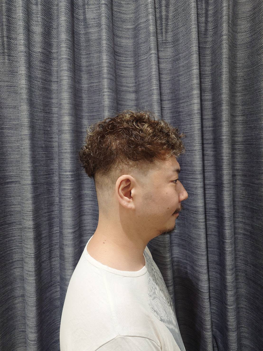 美容室be done【ビヨウシツビ ダーン】のスタイル紹介。メンズカット＆メンズパーマ＋カラー