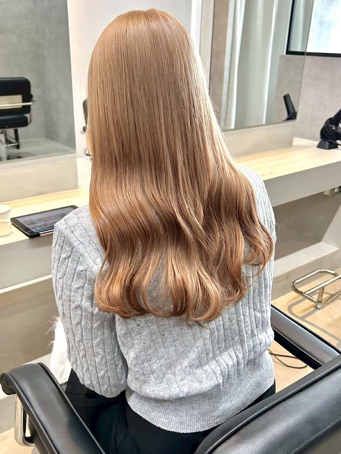 髪質改善central三宮店 縮毛矯正/ブリーチ/ダブルカラー/ボブ/レイヤー/カット【カミシツカイゼンセントラルサンノミヤテン】のスタイル紹介。ハイベージュ/韓国/ケアブリーチ/ダブルカラー/髪質改善