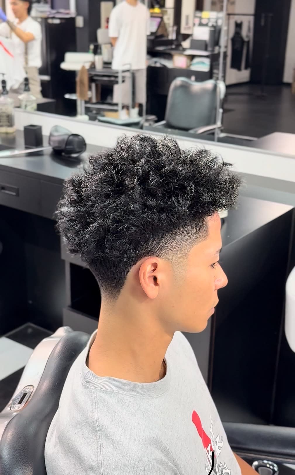 BARBER SHOP BLACKY【バーバーショップ ブラッキー】【バーバーショップブラッキー】のスタイル紹介。BARBER SHOP BLACKY×スタイル