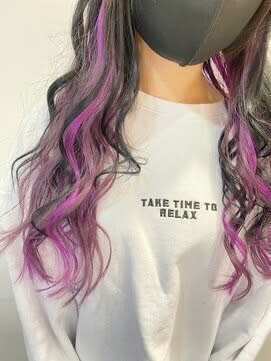 6Dエクステ J＆B【シックスディーエクステ ジェイアンドビー】のスタイル紹介。【専門店】ブリーチなしで小顔イヤリングカラー黒髪スタイル