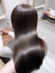 髪質改善美容室 Fee by carrefour 草加店 [フィー・バイ・カルフール]【カミシツカイゼンビヨウシツフィーバイカルフールソウカテン】のスタイル紹介。【髪質改善】カラー／カット／カスタムトリートメント