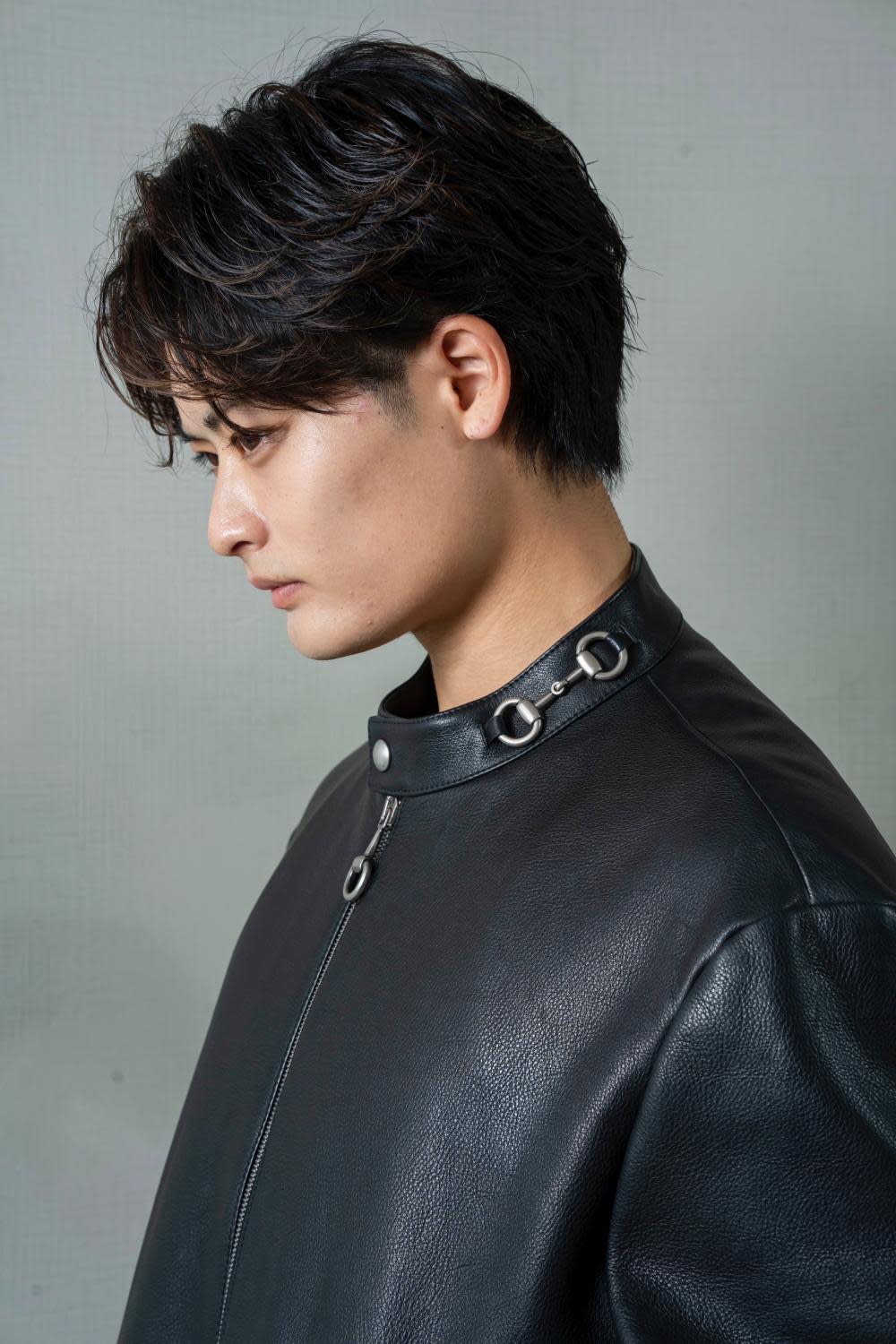 MEN'S SOURCE 天王寺【メンズ ソース テンノウジ】のスタイル紹介。フェザーセンターパート/メンズ