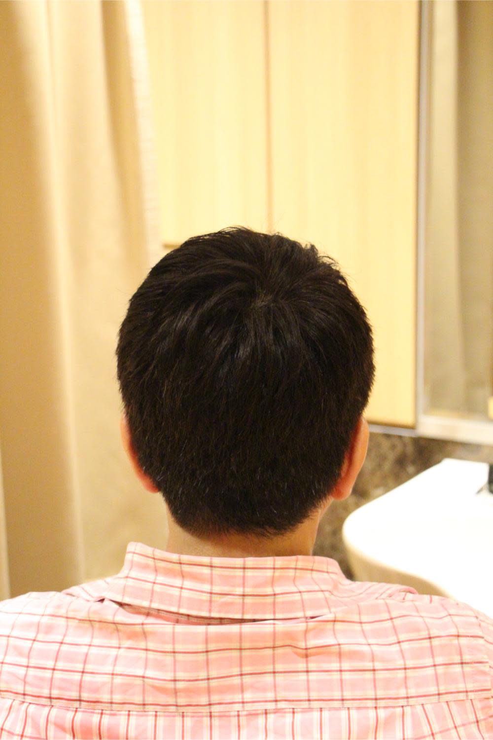 ヘアーモードキクチ 三越前店【ヘアーモードキクチ】のスタイル紹介。ビジネスショート×白髪染め