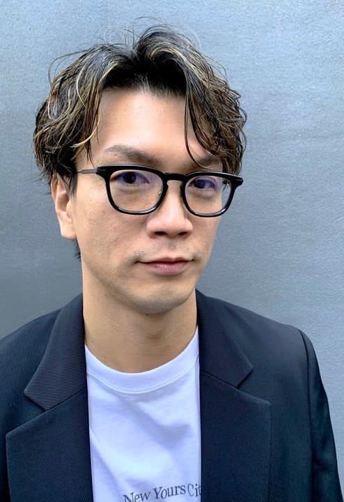 【メンズ個室サロン】ALL DAY HELLO'S【メンズコシツサロン オールデイハローズ】のスタイル紹介。大人の遊び感あるウェーブセンパ