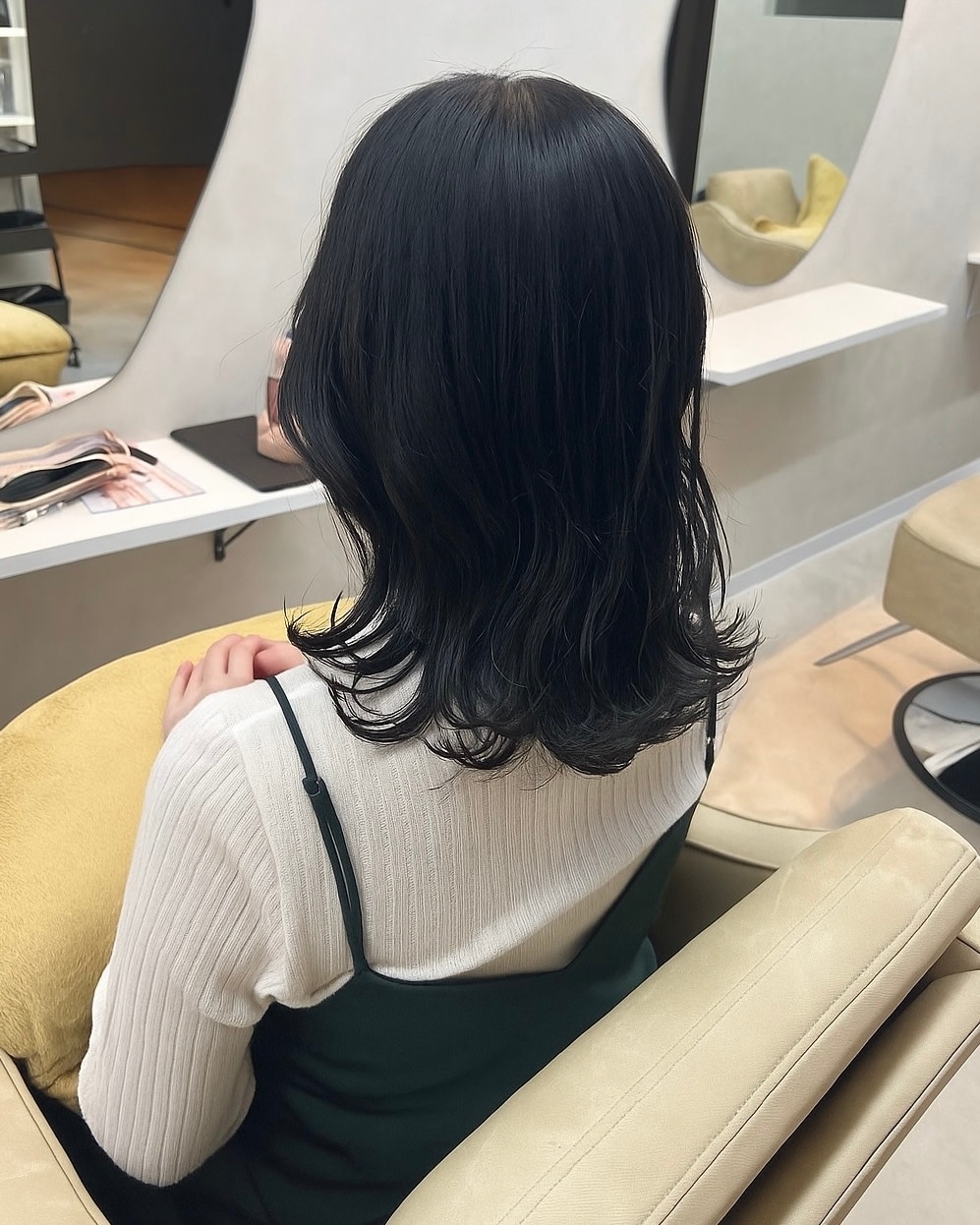 Lalu【ラル】のスタイル紹介。くびれミディアム