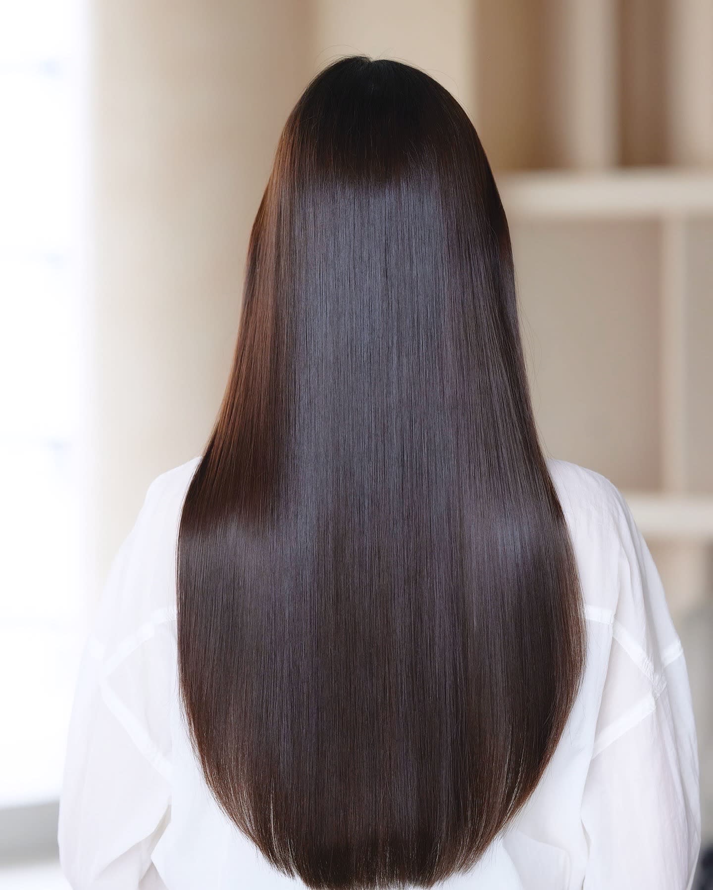 Jewel Box 〜私のトリートメント〜 東梅田店【ジュエルボックス ヒガシウメダテン】のスタイル紹介。シルク髪質改善ストレート