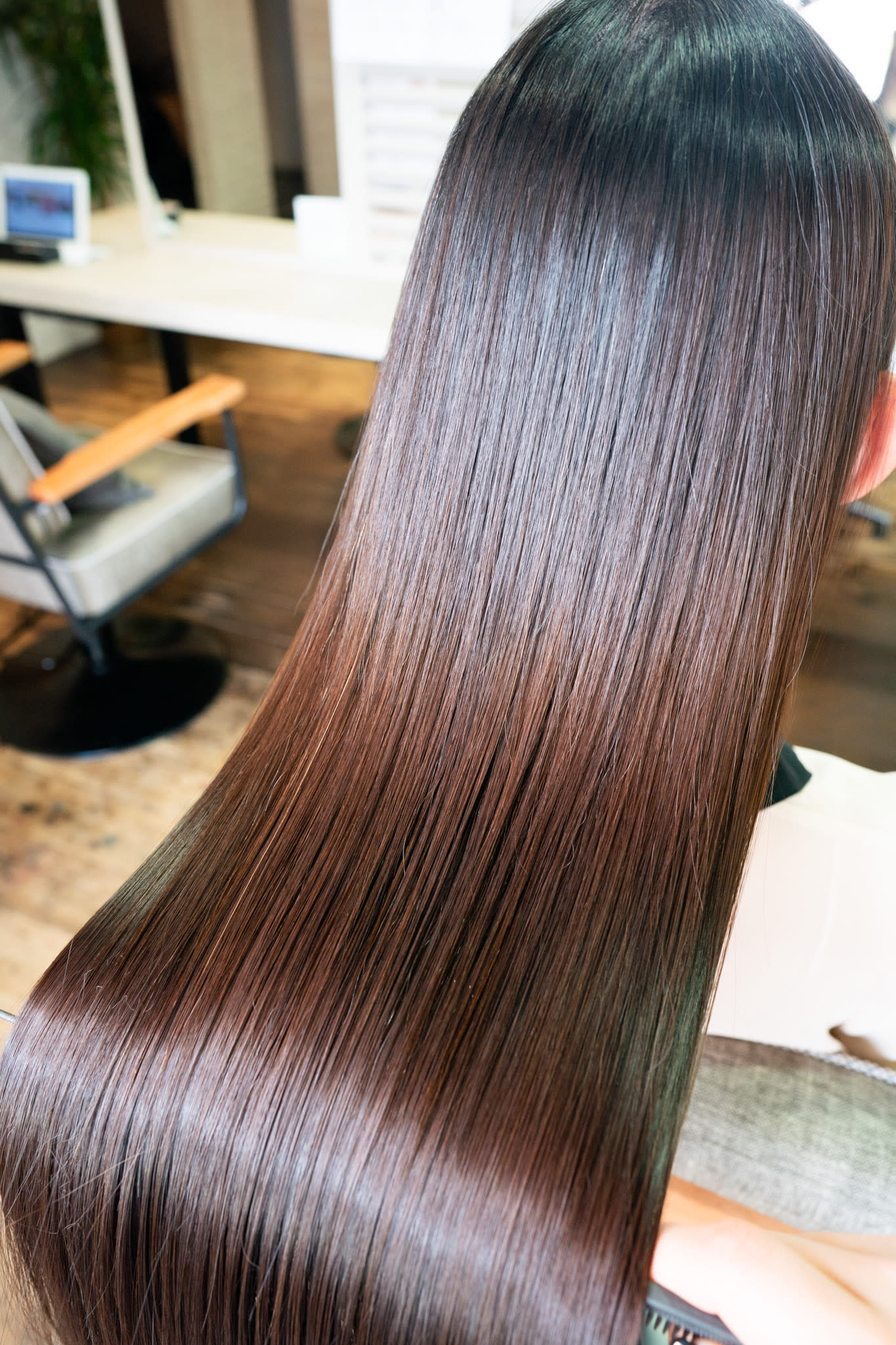 Jewel Box 〜私のトリートメント〜 東梅田店【ジュエルボックス ヒガシウメダテン】のスタイル紹介。【酸熱トリートメン】髪の毛のダメージ広がり撃退トリートメント