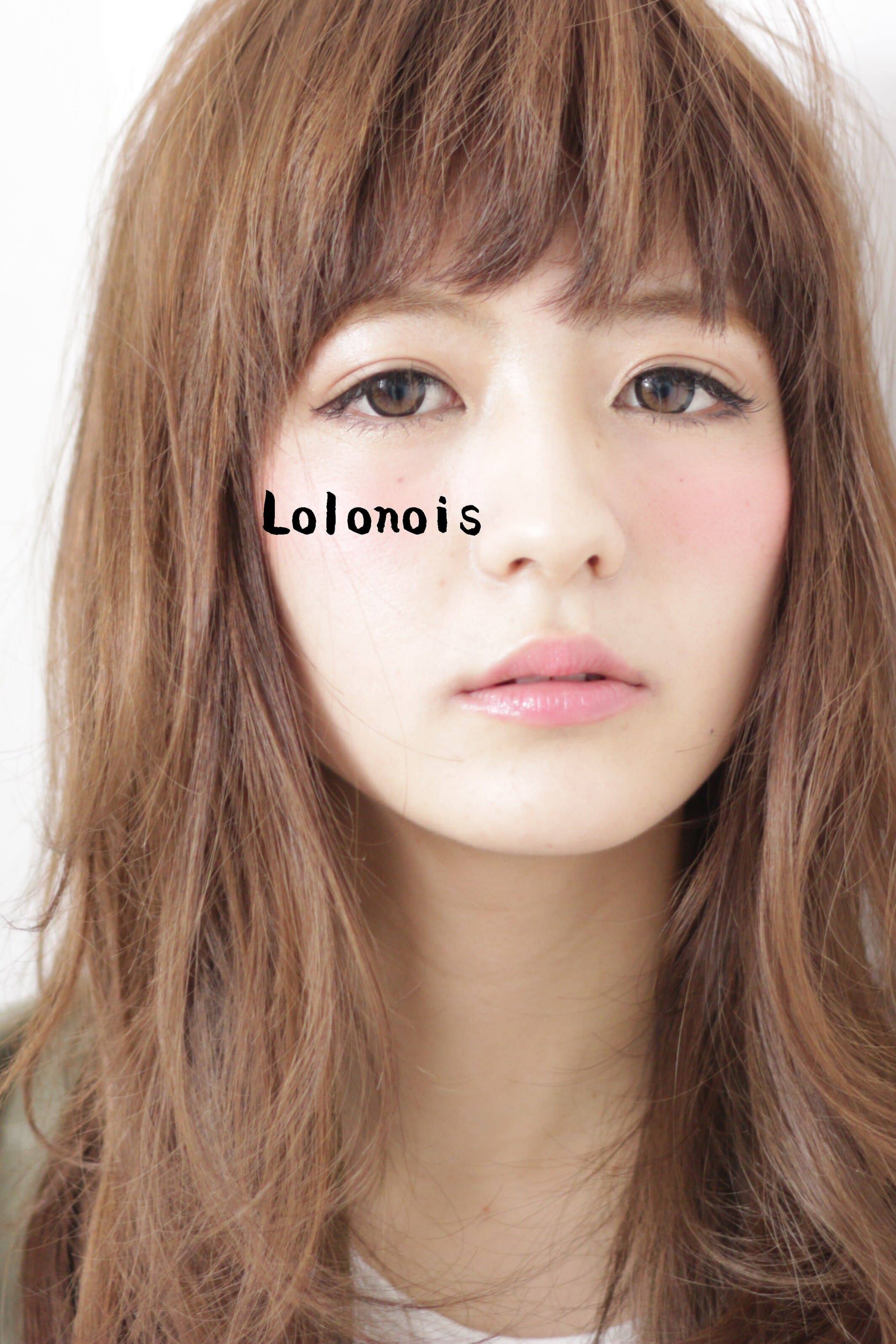 Lolonois 豊中【ロロネー トヨナカ】のスタイル紹介。【Lolonois豊中】小顔かわいい♪抜け感スタイル （鈴木