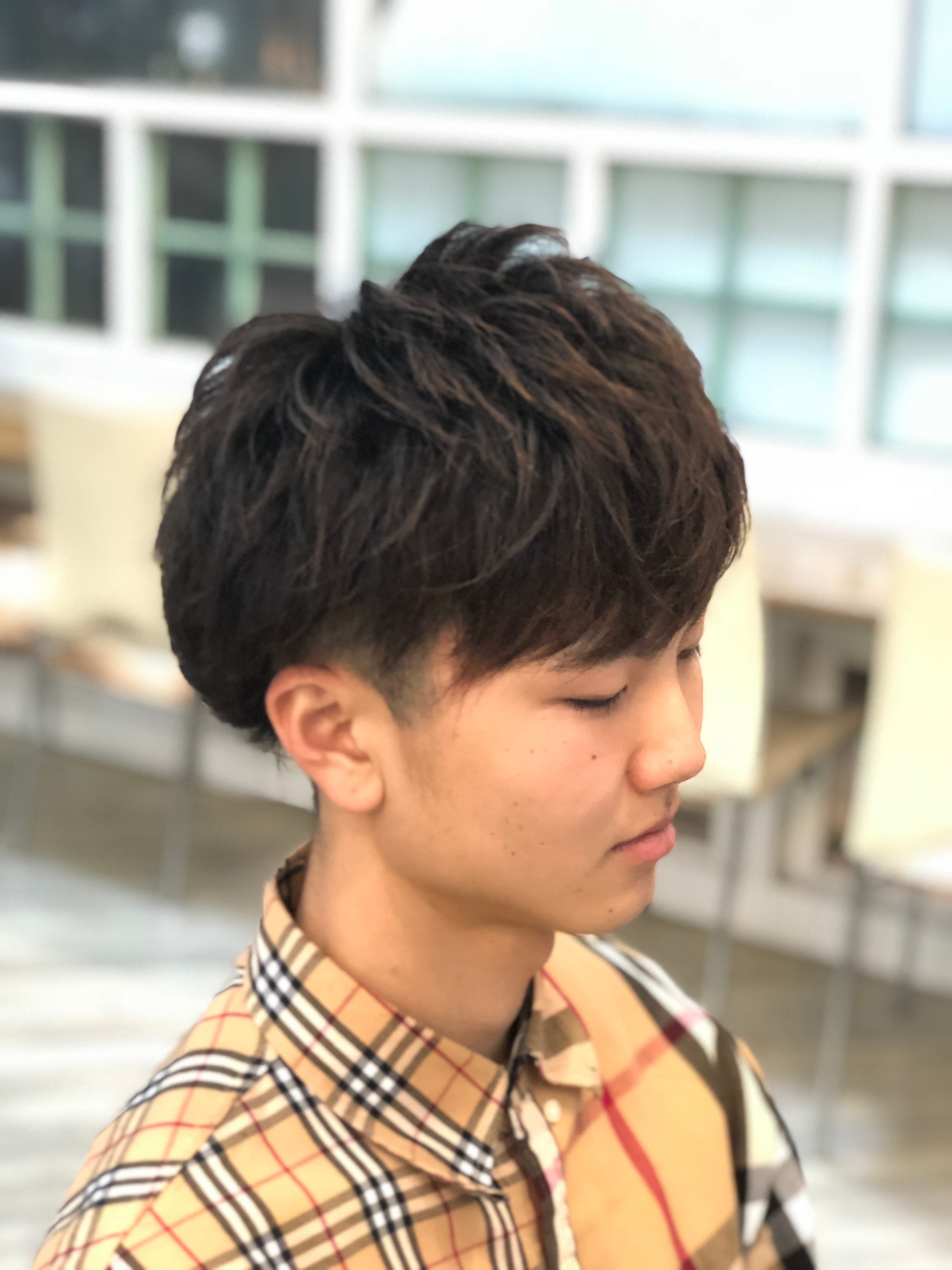 Hair Custom 【ヘアーカスタム】【ヘアー カスタム】のスタイル紹介。Hair Custom 【ヘアーカスタム】×スタイル