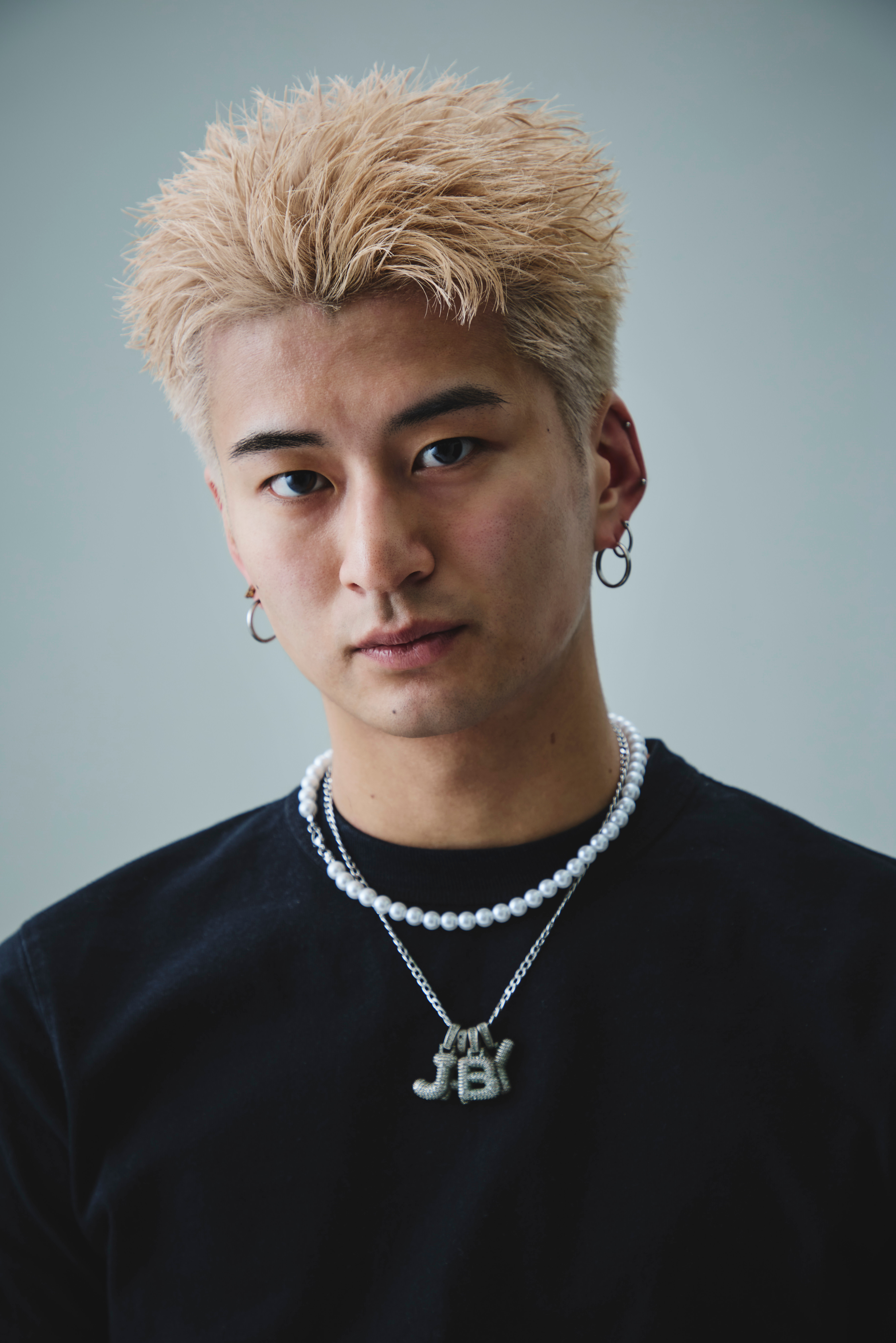 メンズサロン DAMDEE TOKYO HAIR LOUNGE 新宿店【メンズサロン ダムディートウキョウヘアラウンジ シンジュクテン】のスタイル紹介。DAMDEE TOKYO HAIR LOUNGE 新宿店