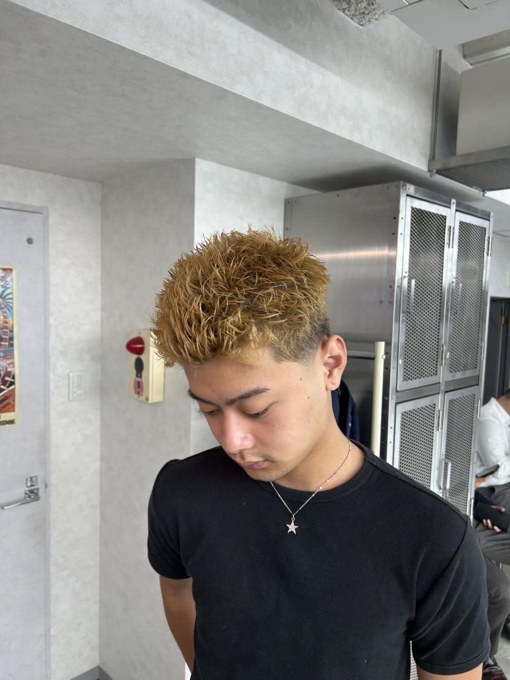 DAMDEE TOKYO 船橋店【ダムディートウキョウヘフナバシテン】のスタイル紹介。テーパースパイキー