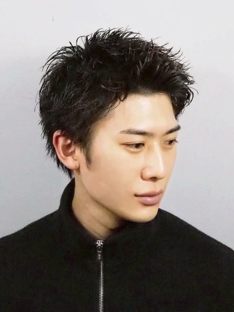 ヒロ銀座BARBER SHOP 名古屋本店【ヒロギンザバーバーショップナゴヤホンテン】のスタイル紹介。スパイキーショート×ピンパーマ