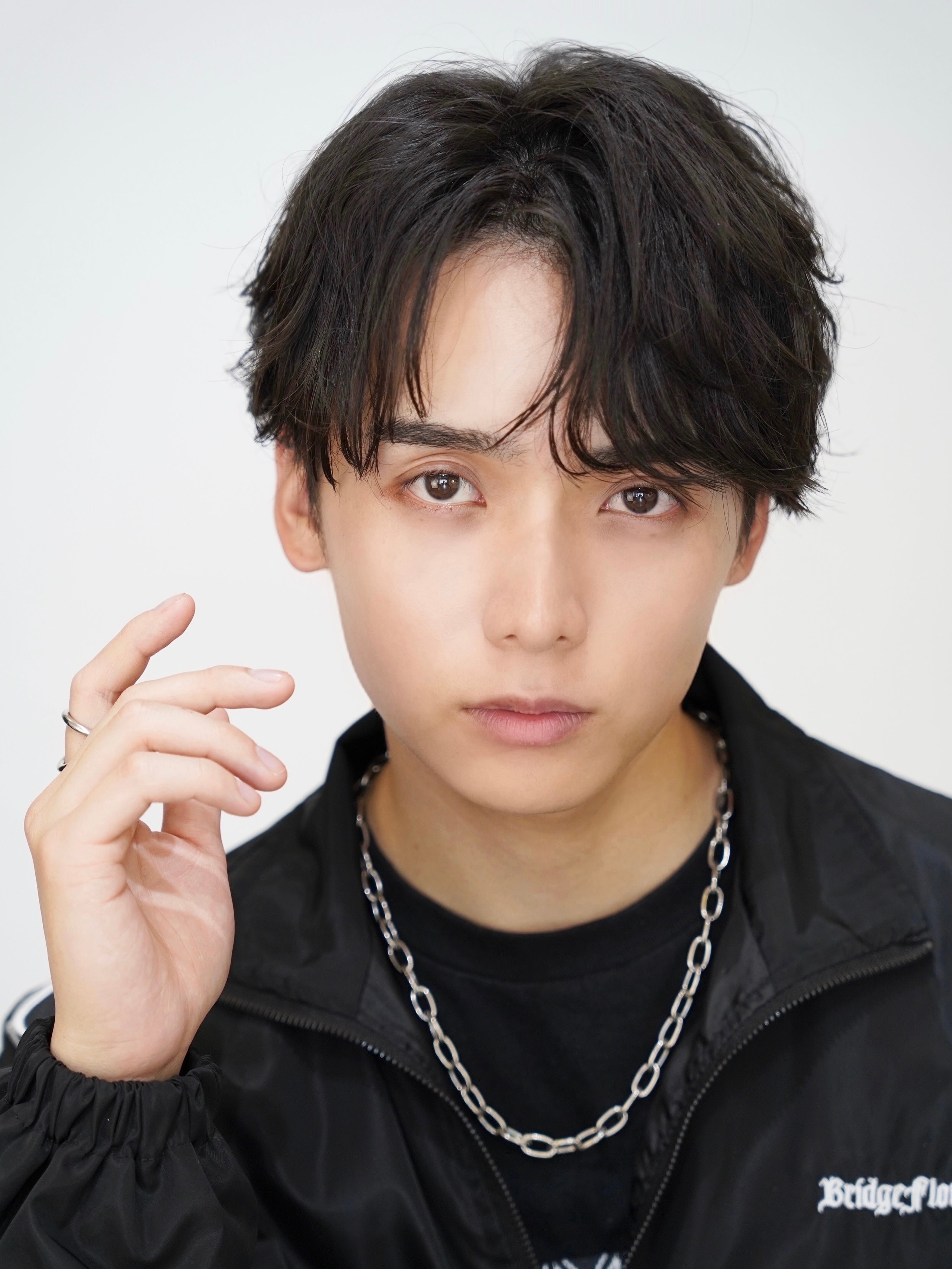 メンズサロン EIGHT MEN 渋谷店【エイト】【メンズサロン エイト メン シブヤテン】のスタイル紹介。コンマフェザーマッシュ