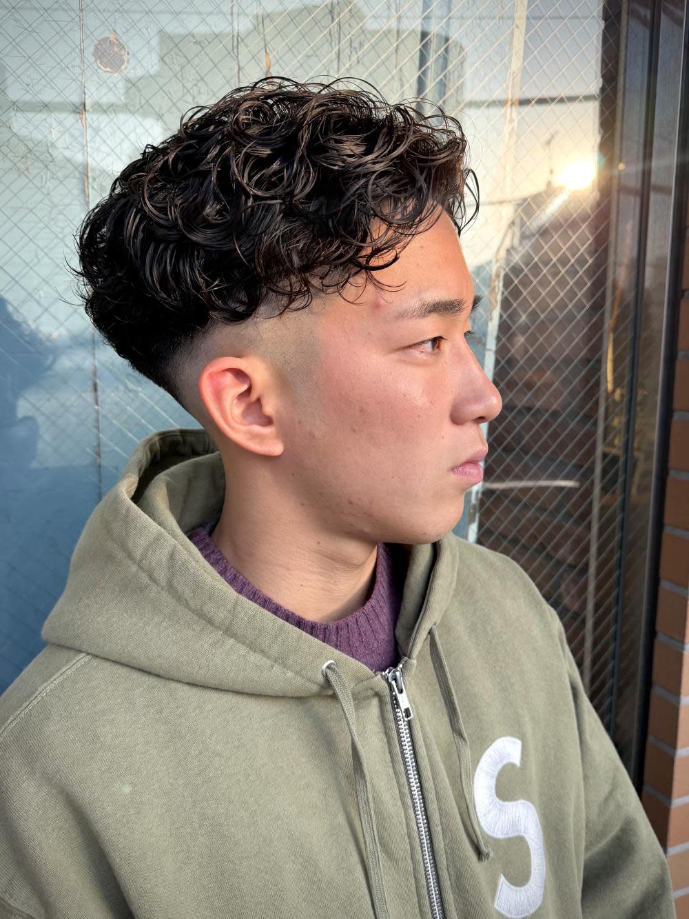 bococa by KENJE/メンズカット｜フェード【ボコカバイケンジ】のスタイル紹介。メンズカットスキンフェードパーマスタイル