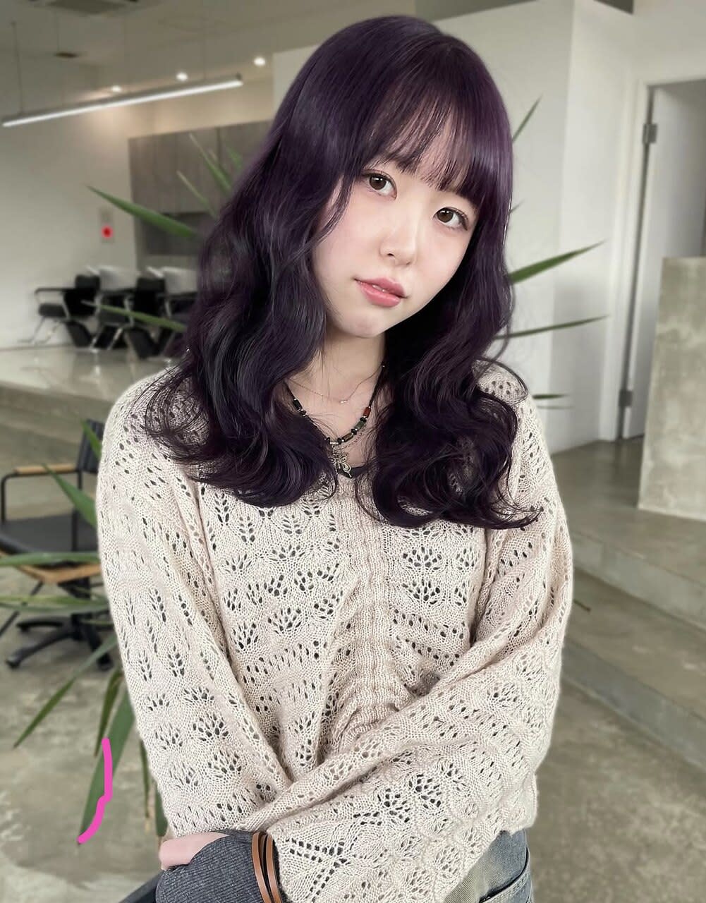 Nought etre 西金沢【ノート エートル ニシカナザワ】のスタイル紹介。ハイトーンカラー10代20代インナーカラーストレート