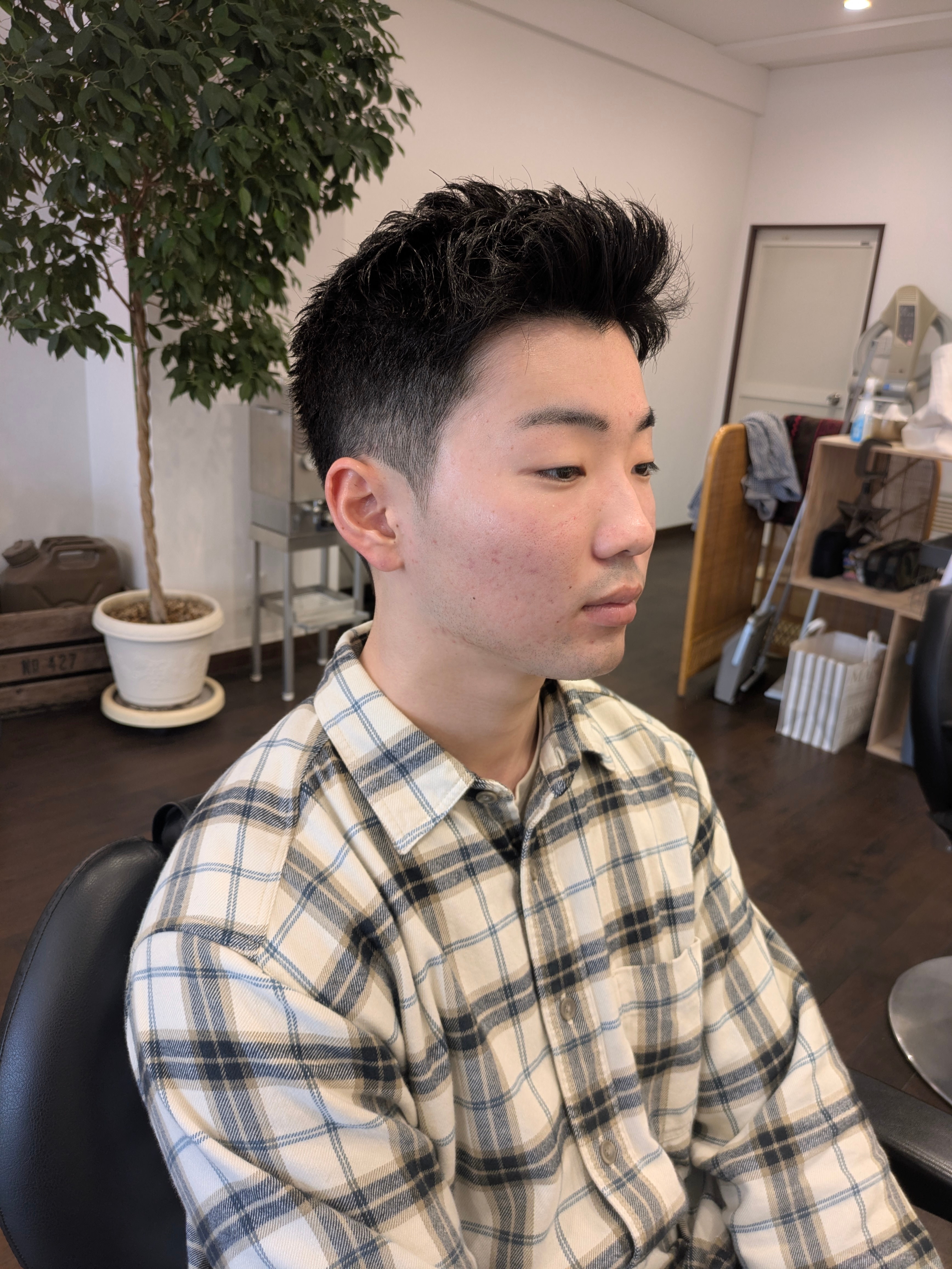 HAIR CUT SERVICE SASA【ヘアー カット サービス ササ】のスタイル紹介。HAIR CUT SERVICE SASA×スタイル