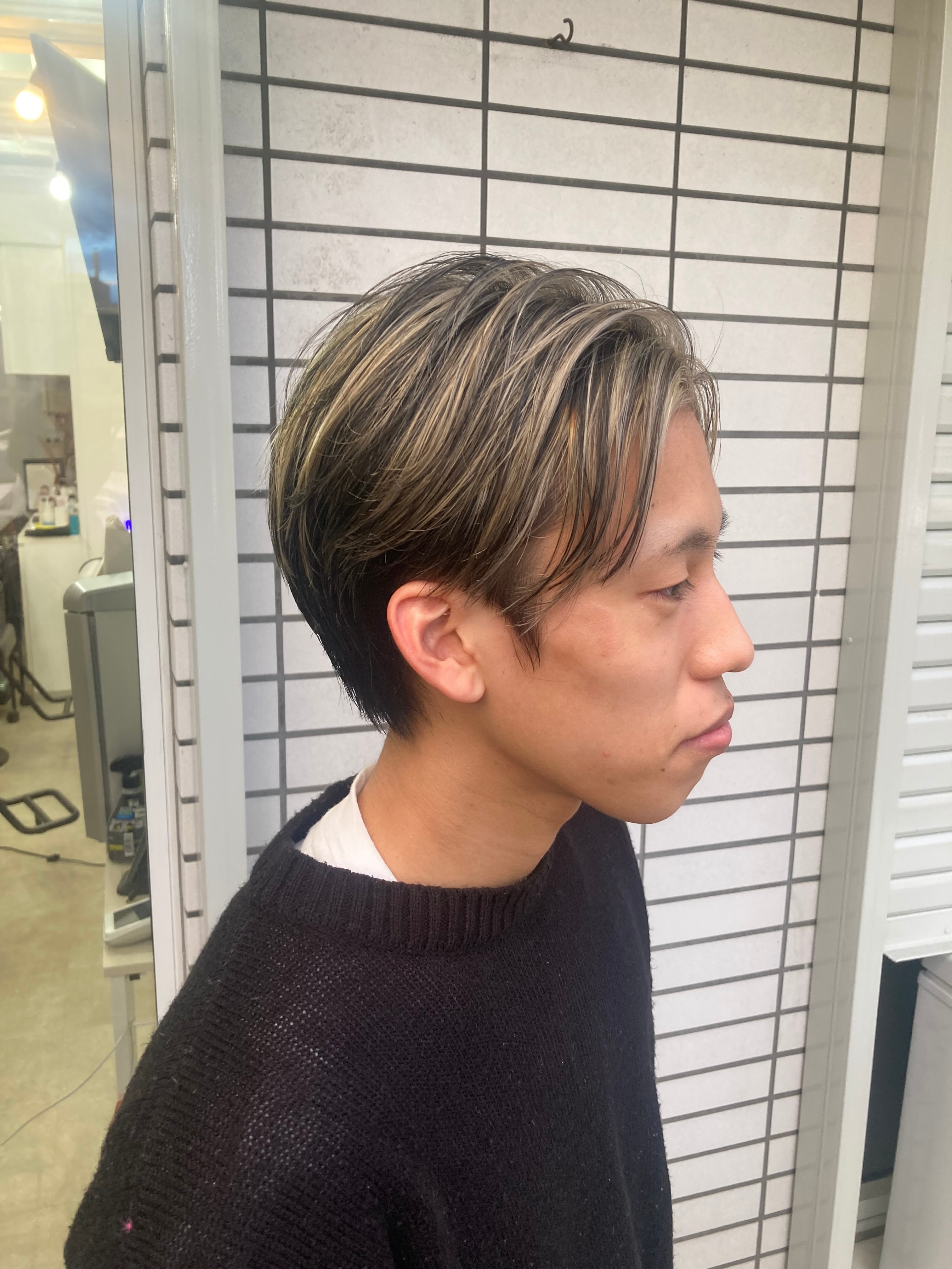 Steps【ステップス】のスタイル紹介。メンズハイライト