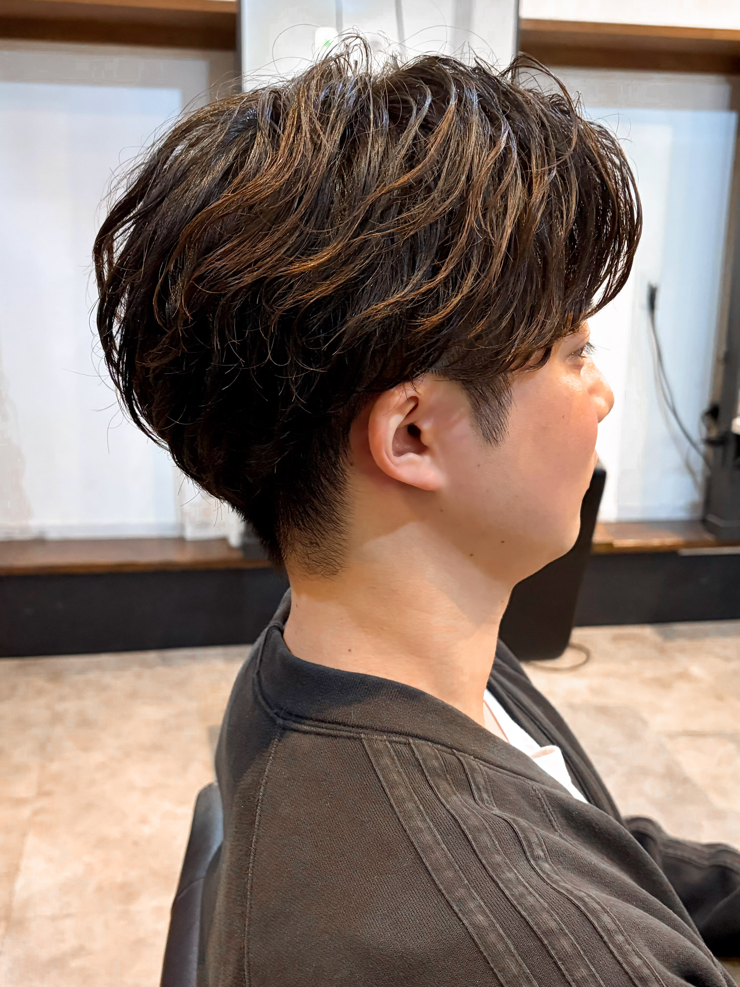 IRIE HAIR DESIGN【アイリーヘアデザイン】のスタイル紹介。【IRIE 福岡】フェザーパーマシャドウパーマ