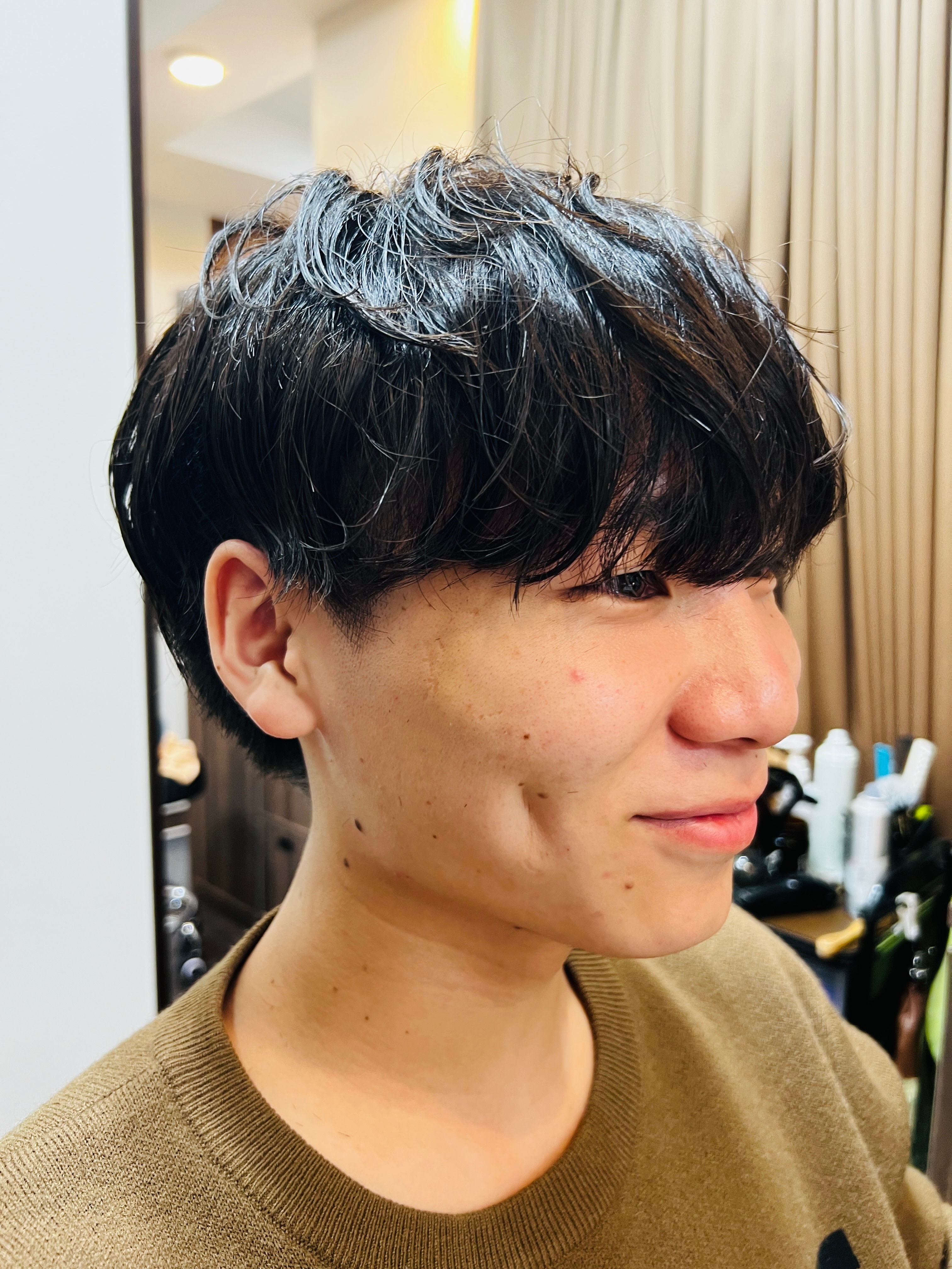 K-STYLE HAIR STUDIO麻布十番店【ケースタイルヘアスタジオアザブジュウバンテン】のスタイル紹介。強すぎないのが◎爽やか緩めスパイラルパーマ