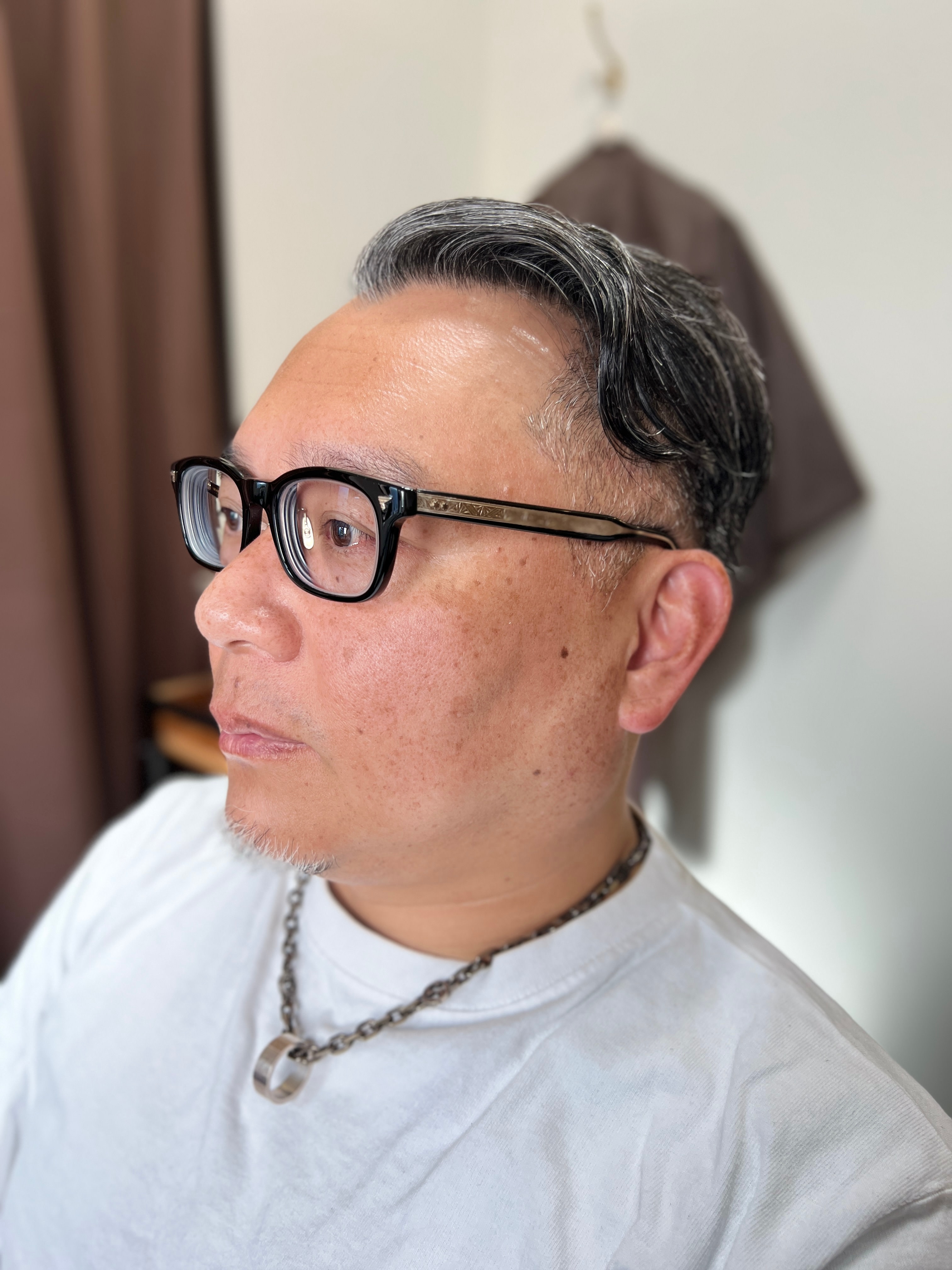 K-STYLE HAIR STUDIO麻布十番店【ケースタイルヘアスタジオアザブジュウバンテン】のスタイル紹介。くせ毛方にオススメ！高めツーブロック