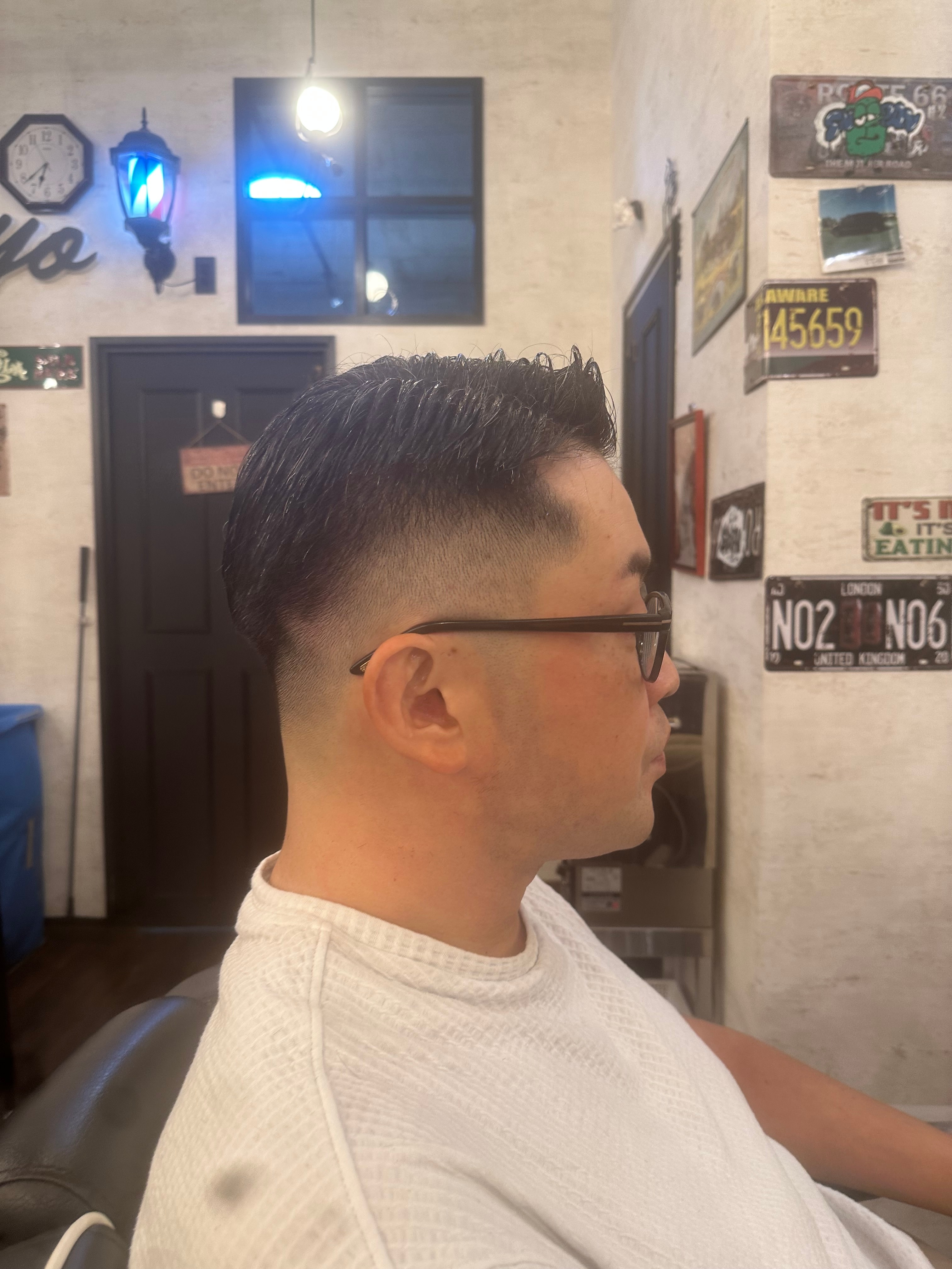 Bro Tokyo BARBERSHOP 神田店 MEN'S専門理容室【ブロートーキョーバーバーショップカンダテンメンズセンモンリヨウシツ】のスタイル紹介。スキンフェード