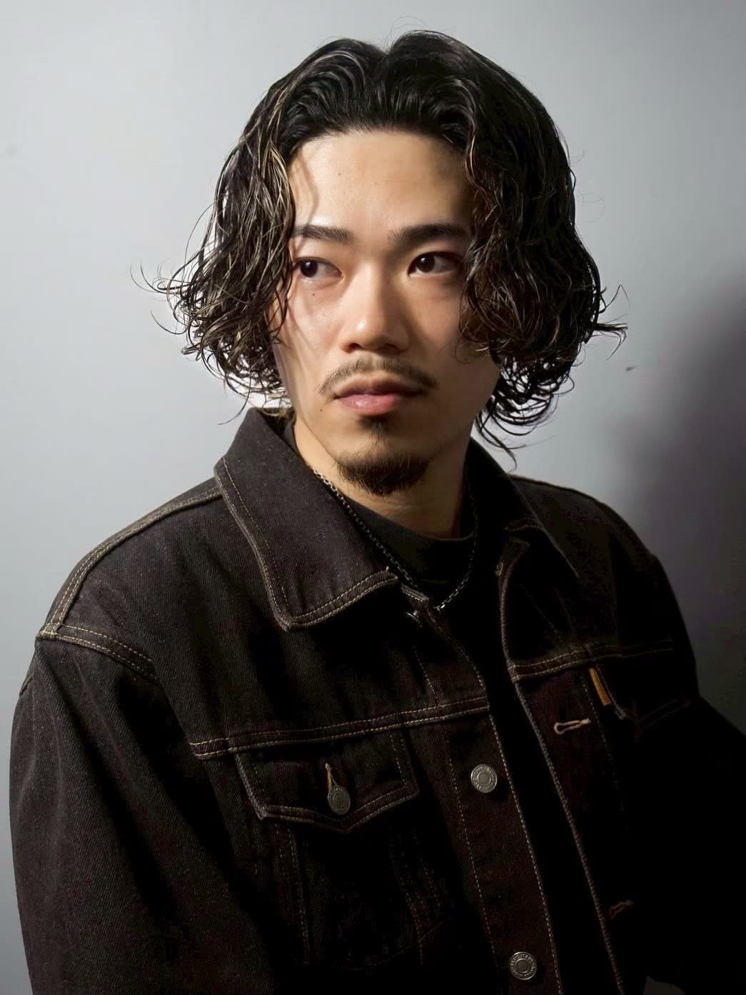 ヒロ銀座BARBER SHOP 秋葉原店【ヒロギンザバーバーショップ アキハバラテン】のスタイル紹介。スパイラルパーマ