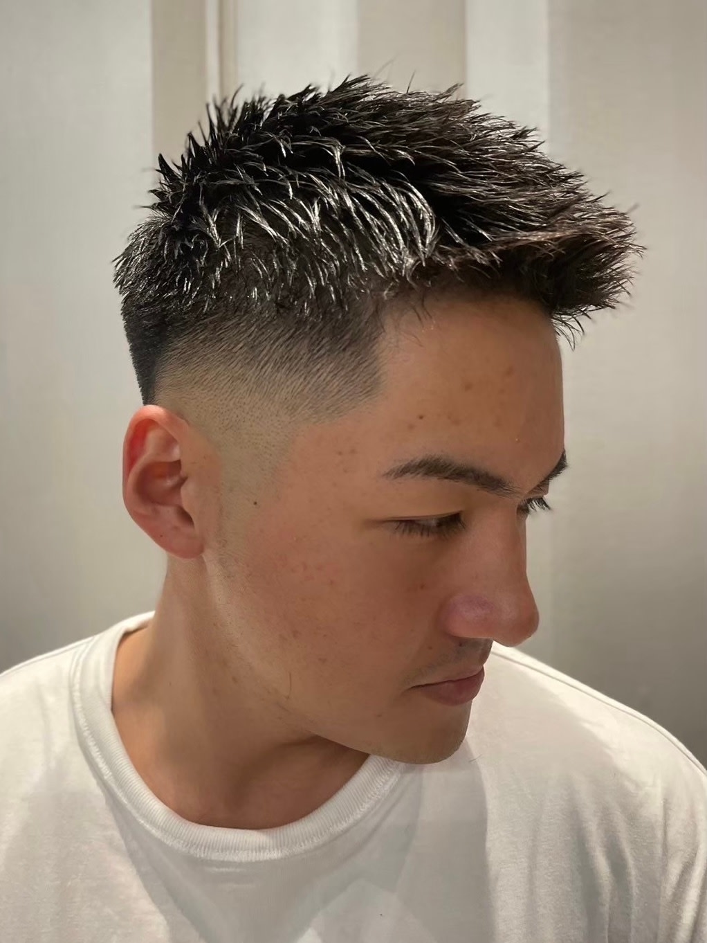 ヒロ銀座バーバーショップ難波店【ヒロギンザバーバーショップナンバテン】のスタイル紹介。ジェット風フェード