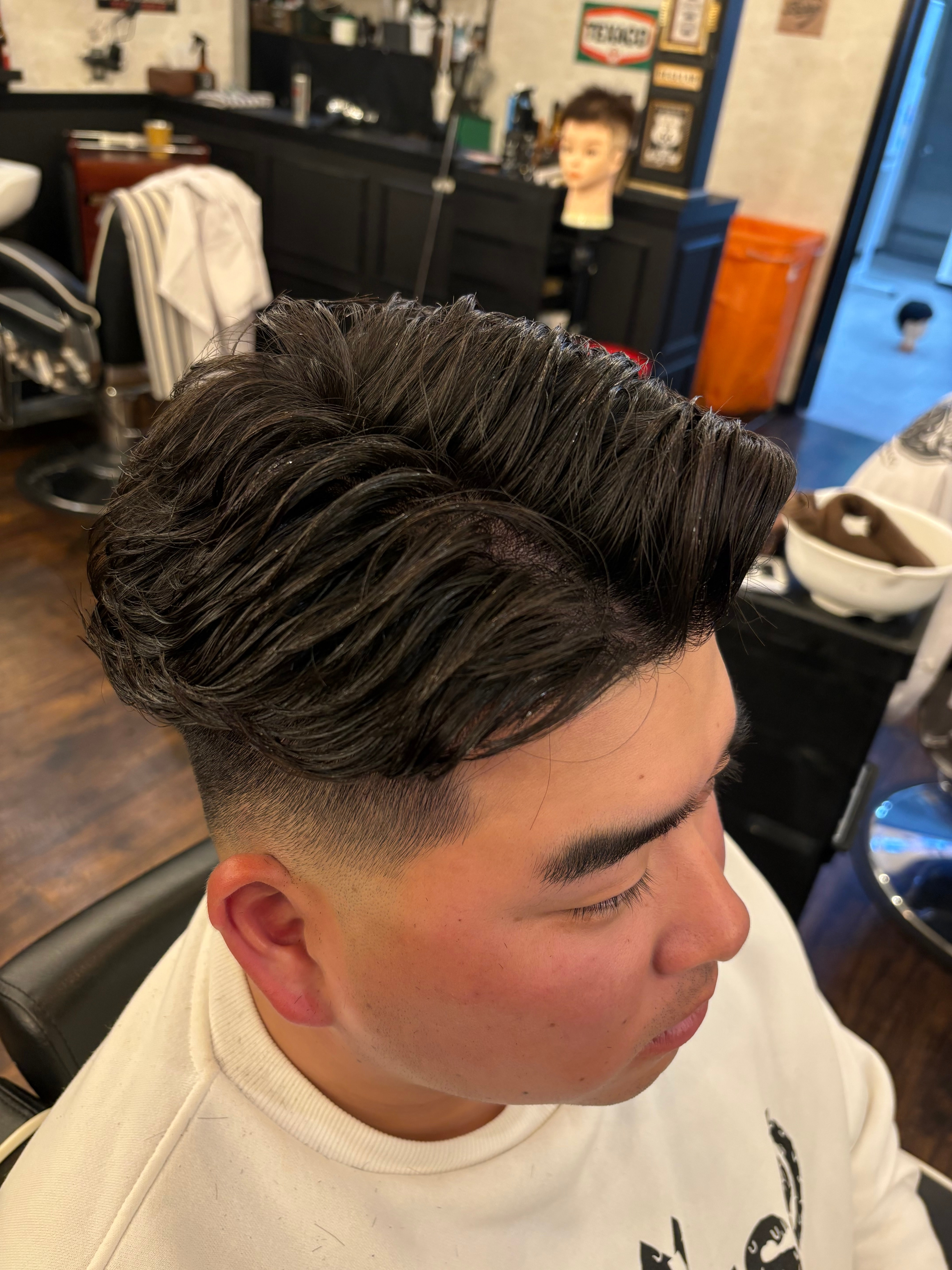 Bro Tokyo BARBERSHOP 神田店 MEN'S専門理容室【ブロートーキョーバーバーショップカンダテンメンズセンモンリヨウシツ】のスタイル紹介。ラルフカール