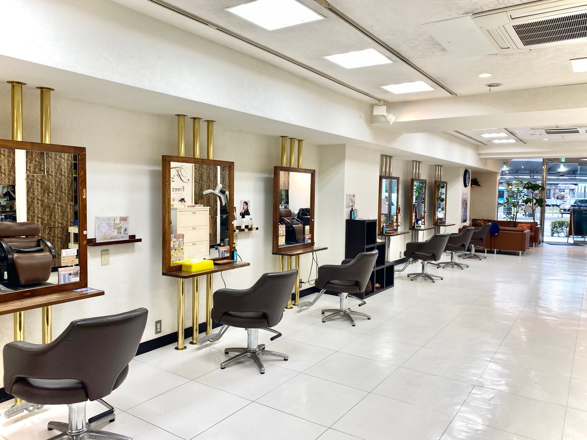 Freez 伊丹店【フリーズ】のアイキャッチ画像