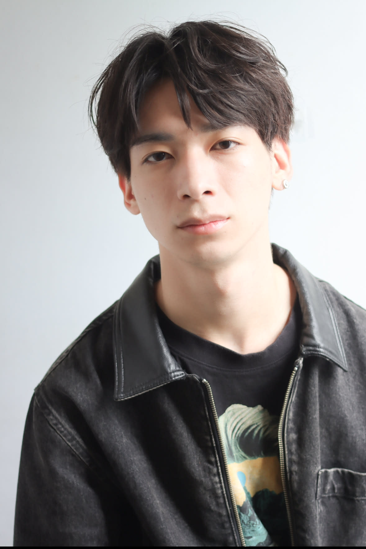 髪質改善Bonheur 川西【カミシツカイゼンボヌール カワニシ】【カミシツカイゼンボヌール カワニシ】のスタイル紹介。メンズ【韓国風センターパート】