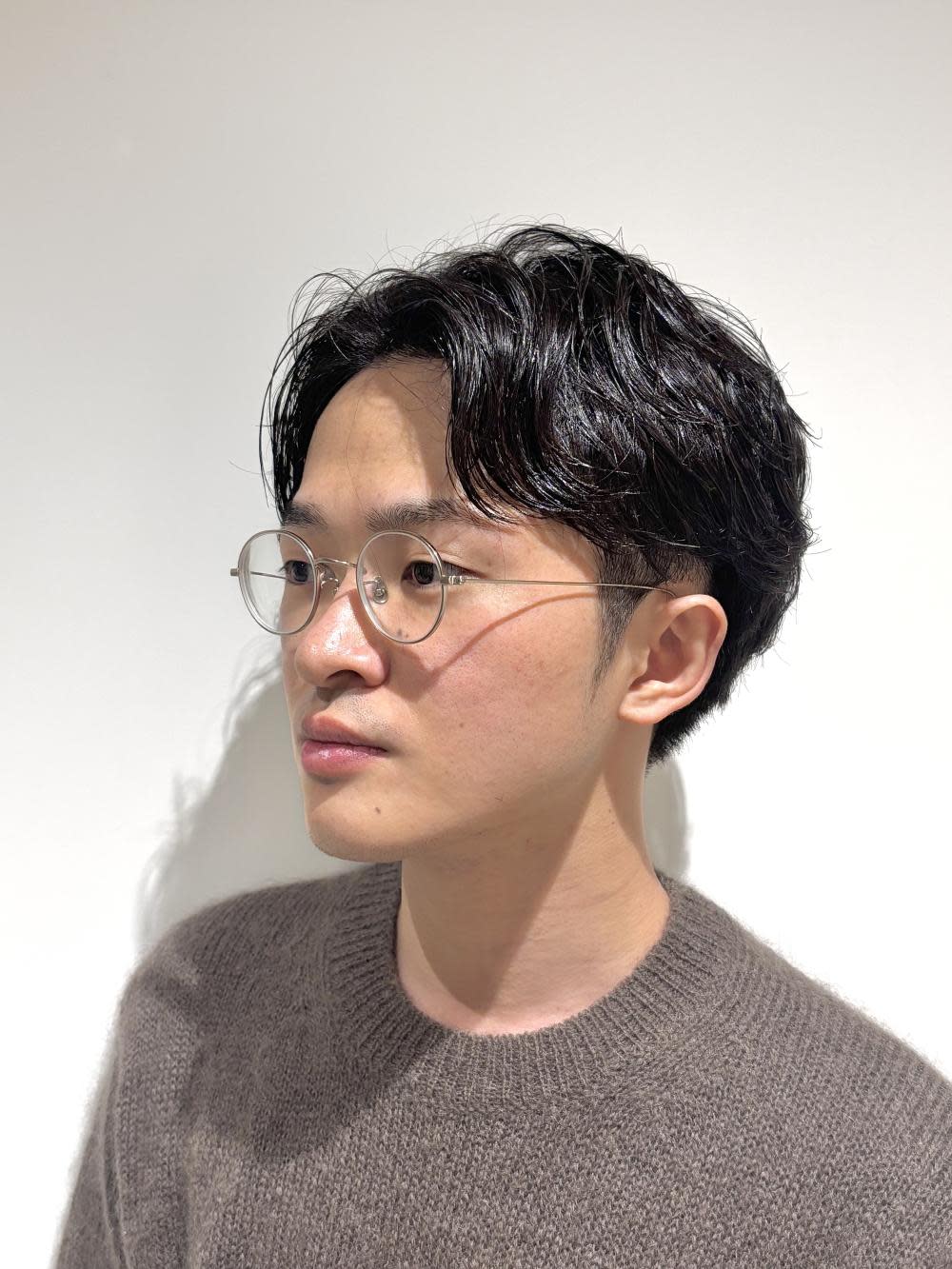 MISEN【ミセン】のスタイル紹介。フェザーパーマ