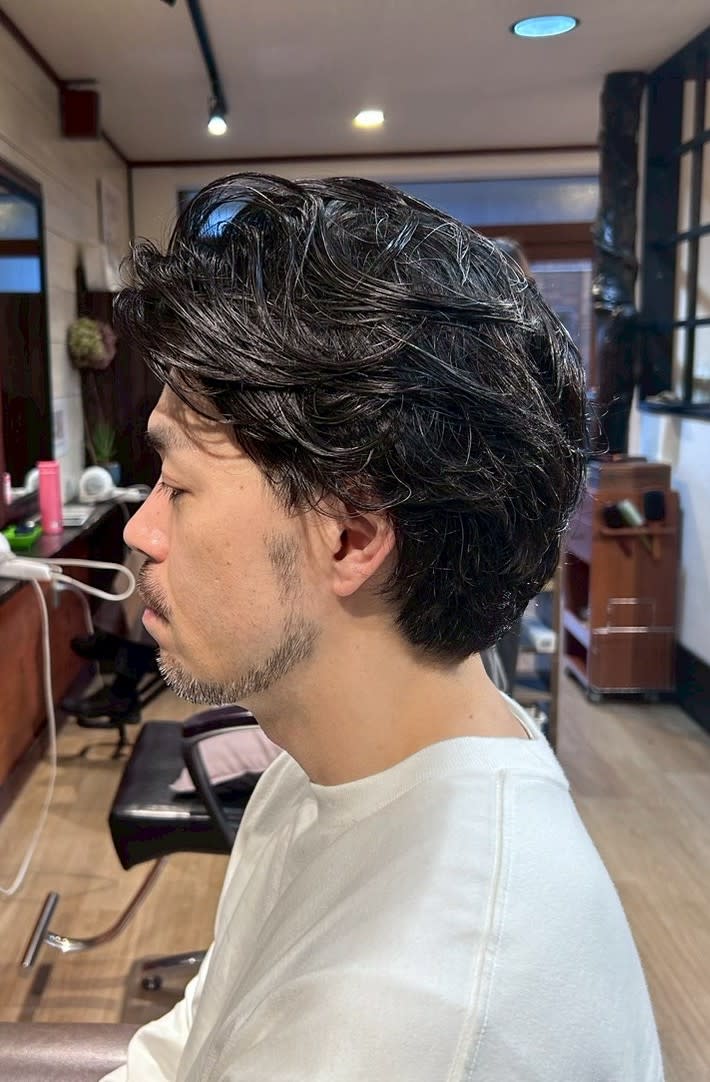 Freedom 池下店 【フリーダム】【フリーダム】のスタイル紹介。色気のあるニュアンスパーマ