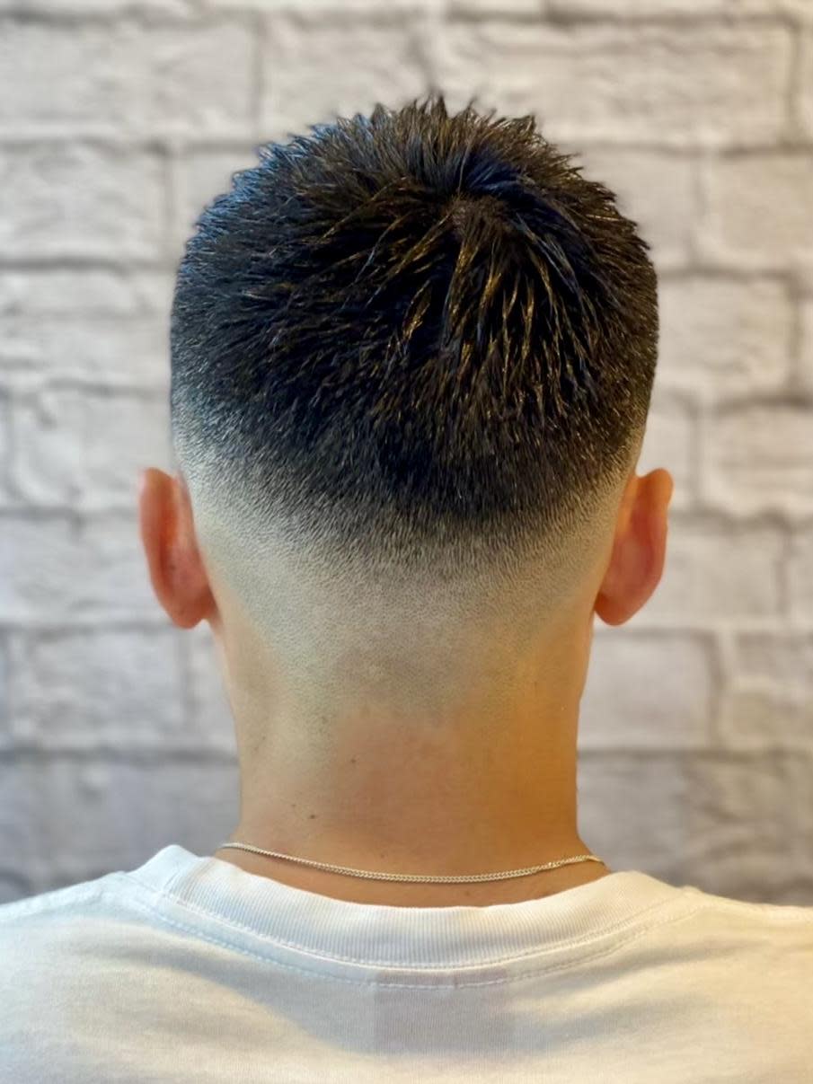 銀座マツナガ 新宿野村ビル店【ギンザマツナガ シンジュクノムラビルテン】のスタイル紹介。クロップスタイル