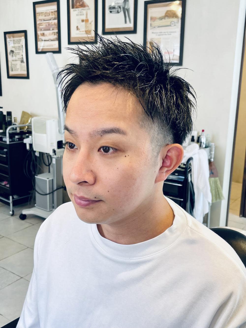 Graceful Barber London【グレイスフルバーバーロンドン】のスタイル紹介。【20代 男性】ロンドンスパイキーツーブロ（大宮/バーバー）