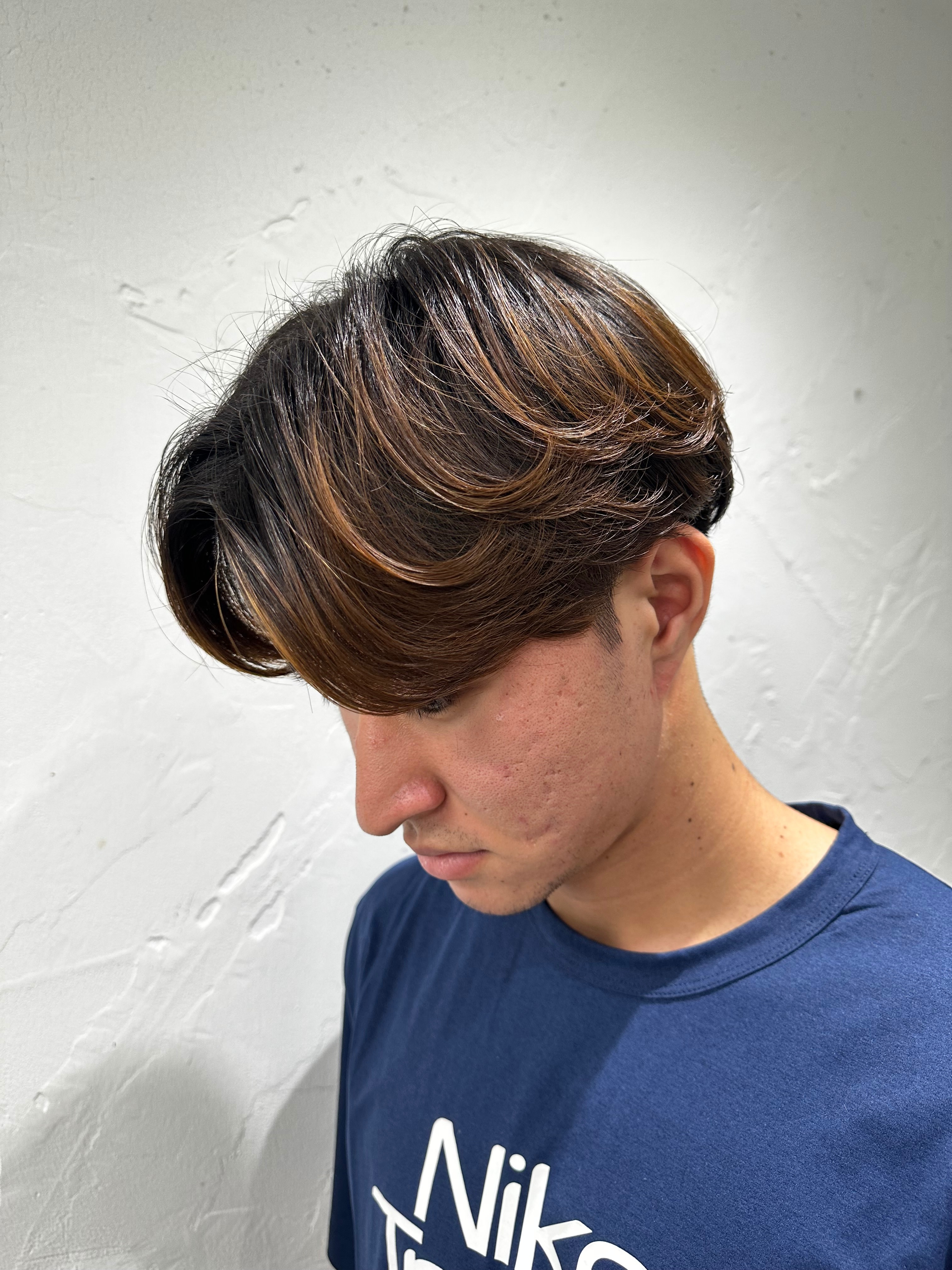 popls【ポプルス】のスタイル紹介。毛流れセンターパート