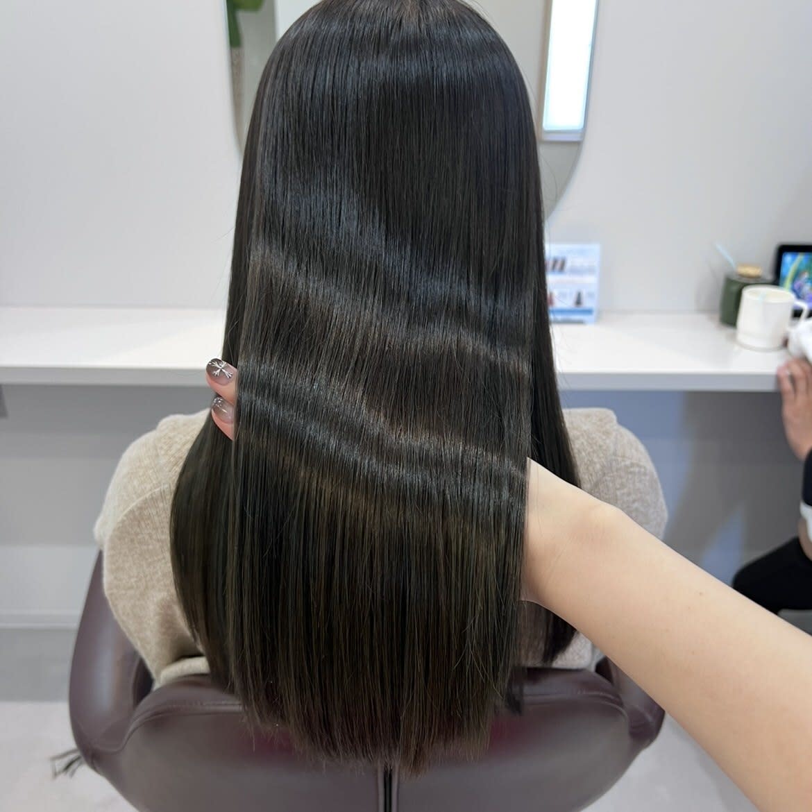 rita【リタ】のスタイル紹介。髪質改善カラー
