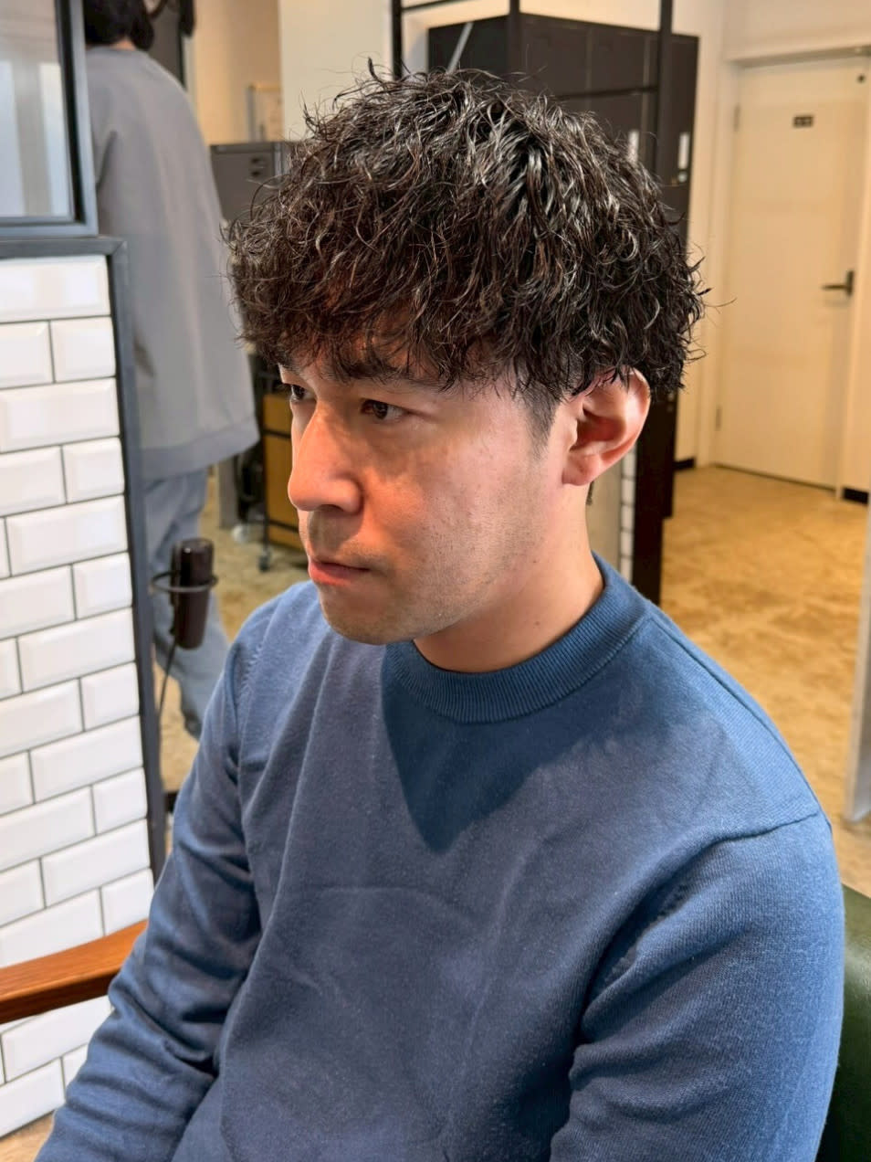 MEN'S SALON alfRed 瑞穂店【メンズサロン アルフレッド ミズホテン】のスタイル紹介。ツイストスパイラルパーマ　無造作パーマ