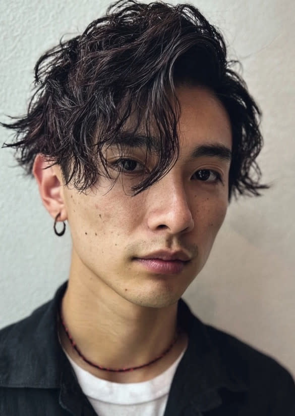 FUN 柏【ファン】【ファン カシワ】のスタイル紹介。無造作ウェーブショート