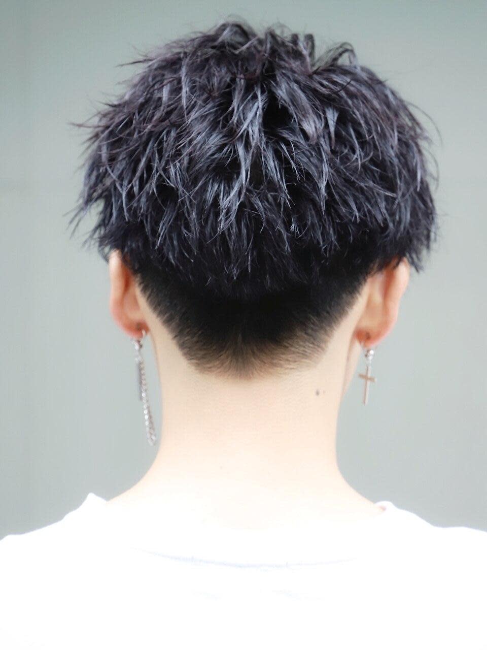 LIPPS hair 池袋【リップスヘアー】【リップス ヘアー イケブクロ】のスタイル紹介。【波巻き、ツイスパ、ミックスパーマ】　センターパート