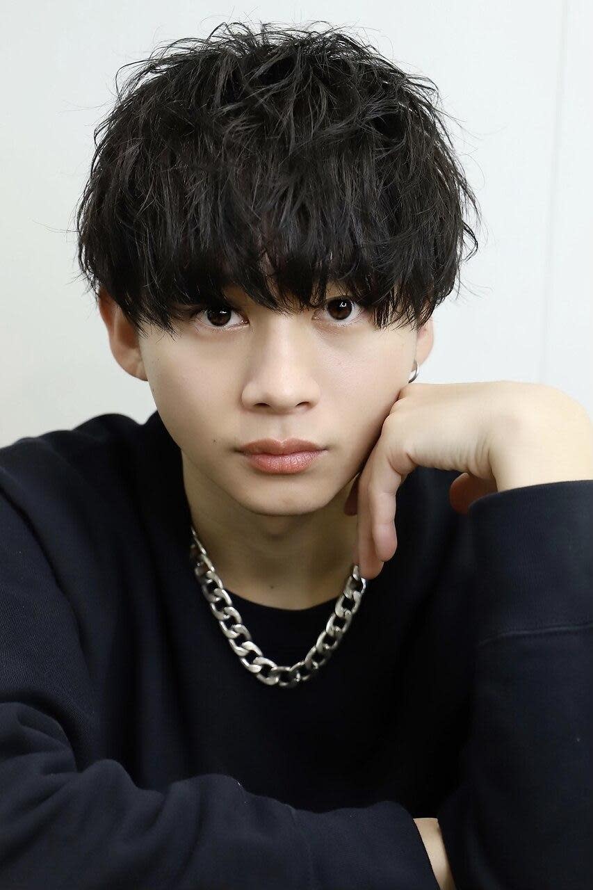 LIPPS hair 池袋【リップスヘアー】【リップス ヘアー イケブクロ】のスタイル紹介。【緩めソフトツイスパ】　王道　マッシュ