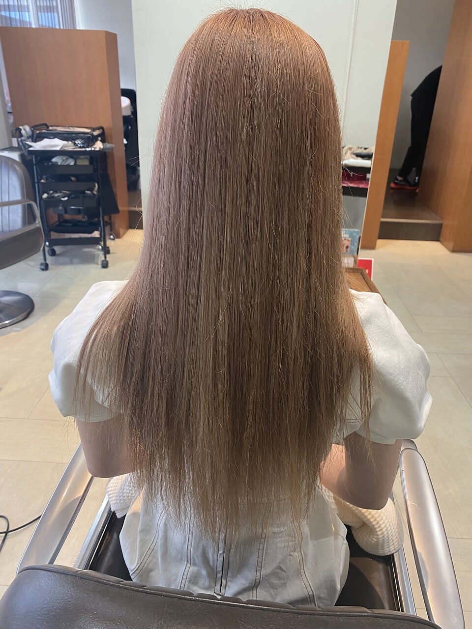 Hair Salon DONNA 奈良イズミヤ広陵店【ヘアサロン ドンナ ナライズミヤコウリョウテン】のスタイル紹介。Hair Salon DONNA 奈良イズミヤ広陵店