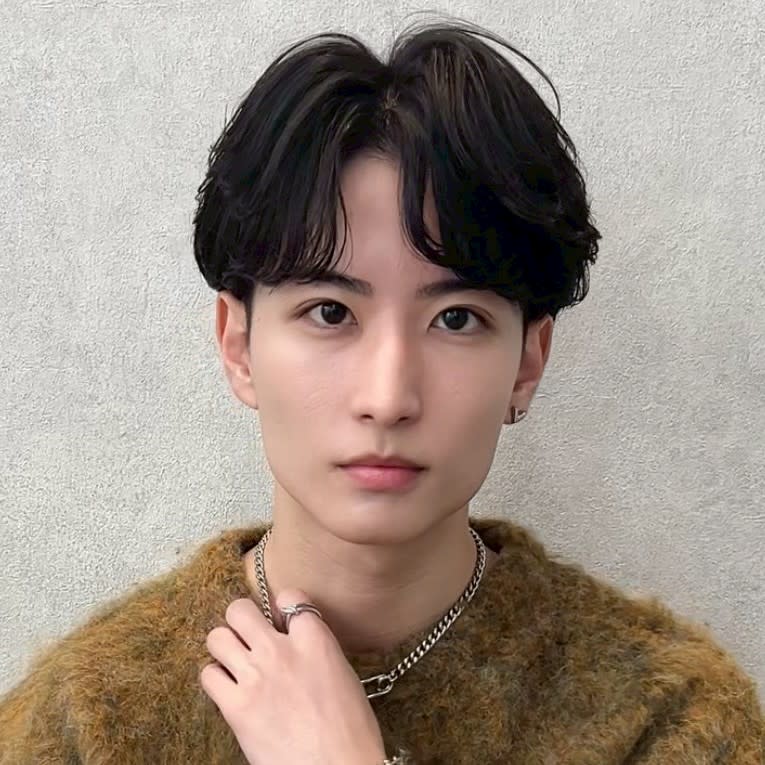 Men’s salon Zina 天神 ［メンズカット/眉毛/韓国/パーマ］【メンズサロンジーナ】【メンズサロン　ジーナ　テンジン　メンズカット　マユゲ　カンコク　パーマ　メンズサロン　ジーナ】のスタイル紹介。Men’s salon Zina 天神×スタイル